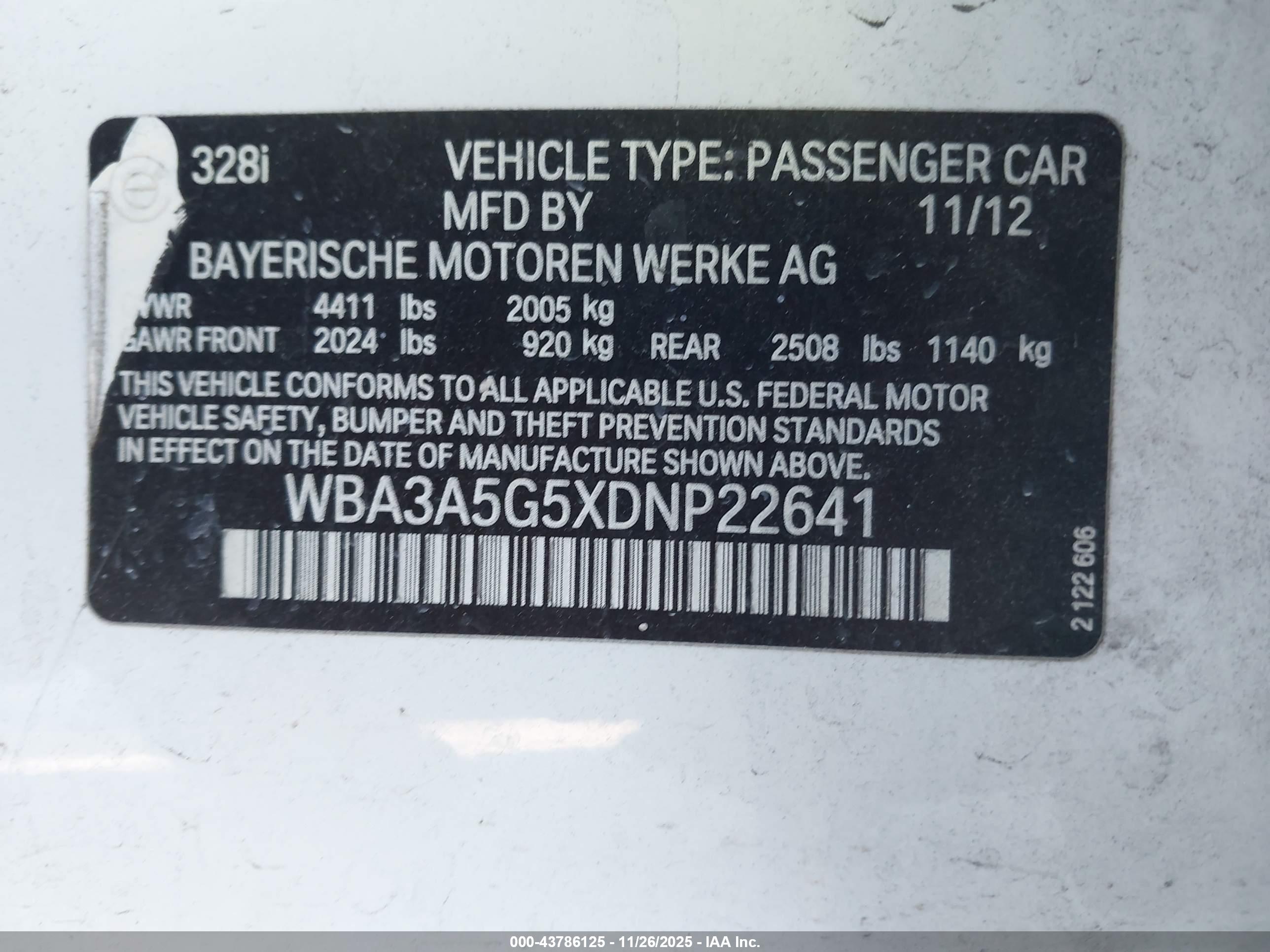 BMW 328I image 9