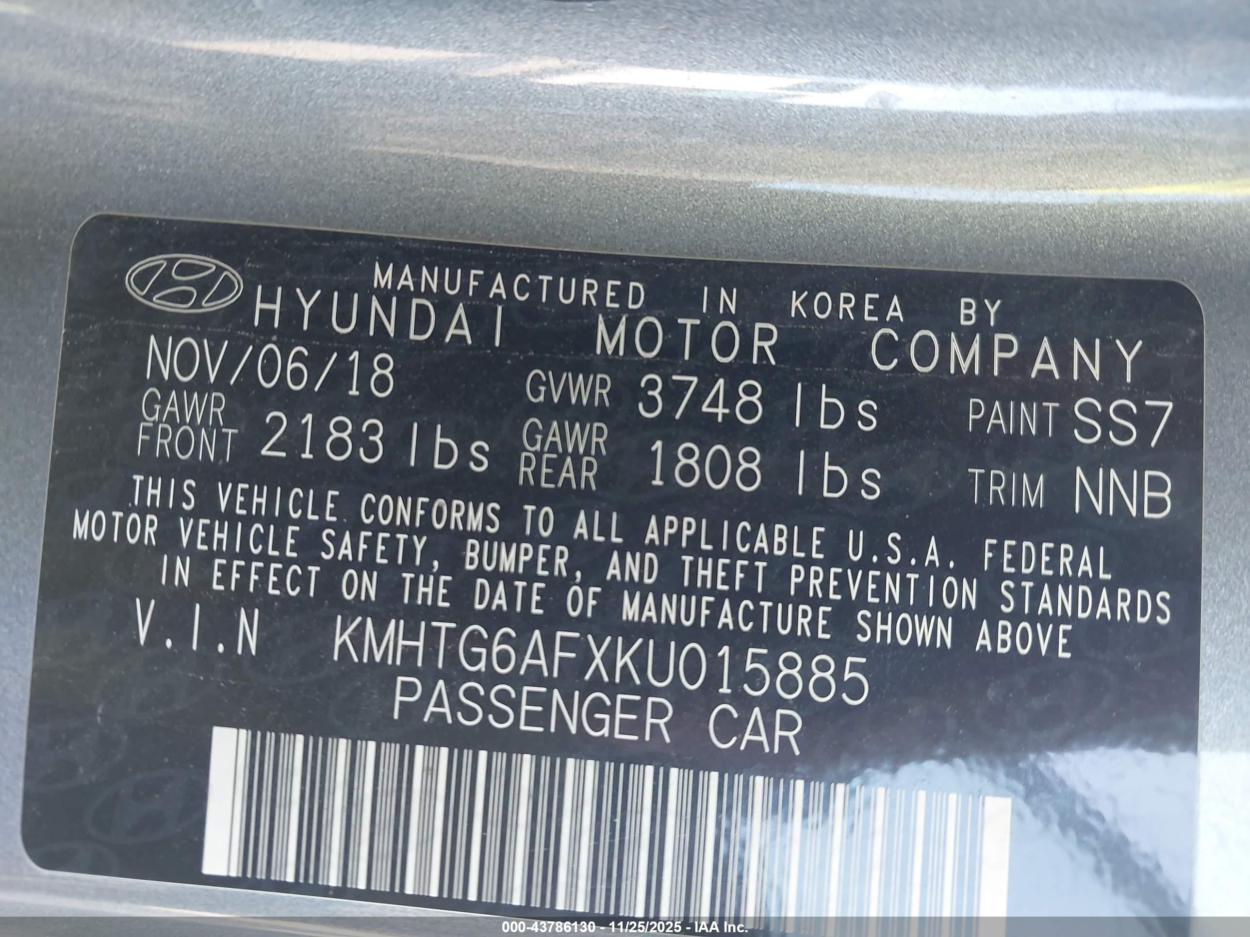 HYUNDAI VELOSTER image 9
