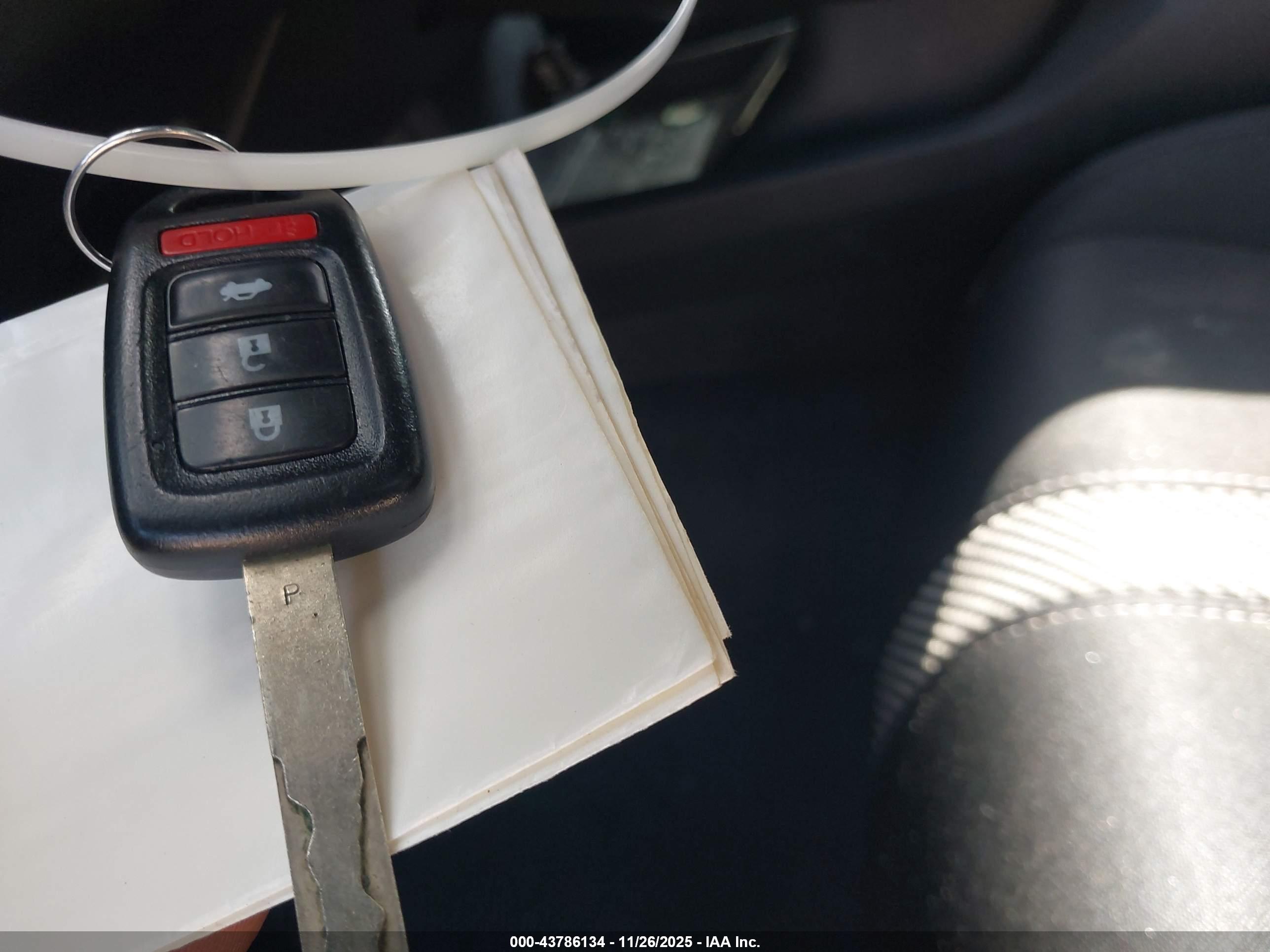 HONDA CIVIC image 11