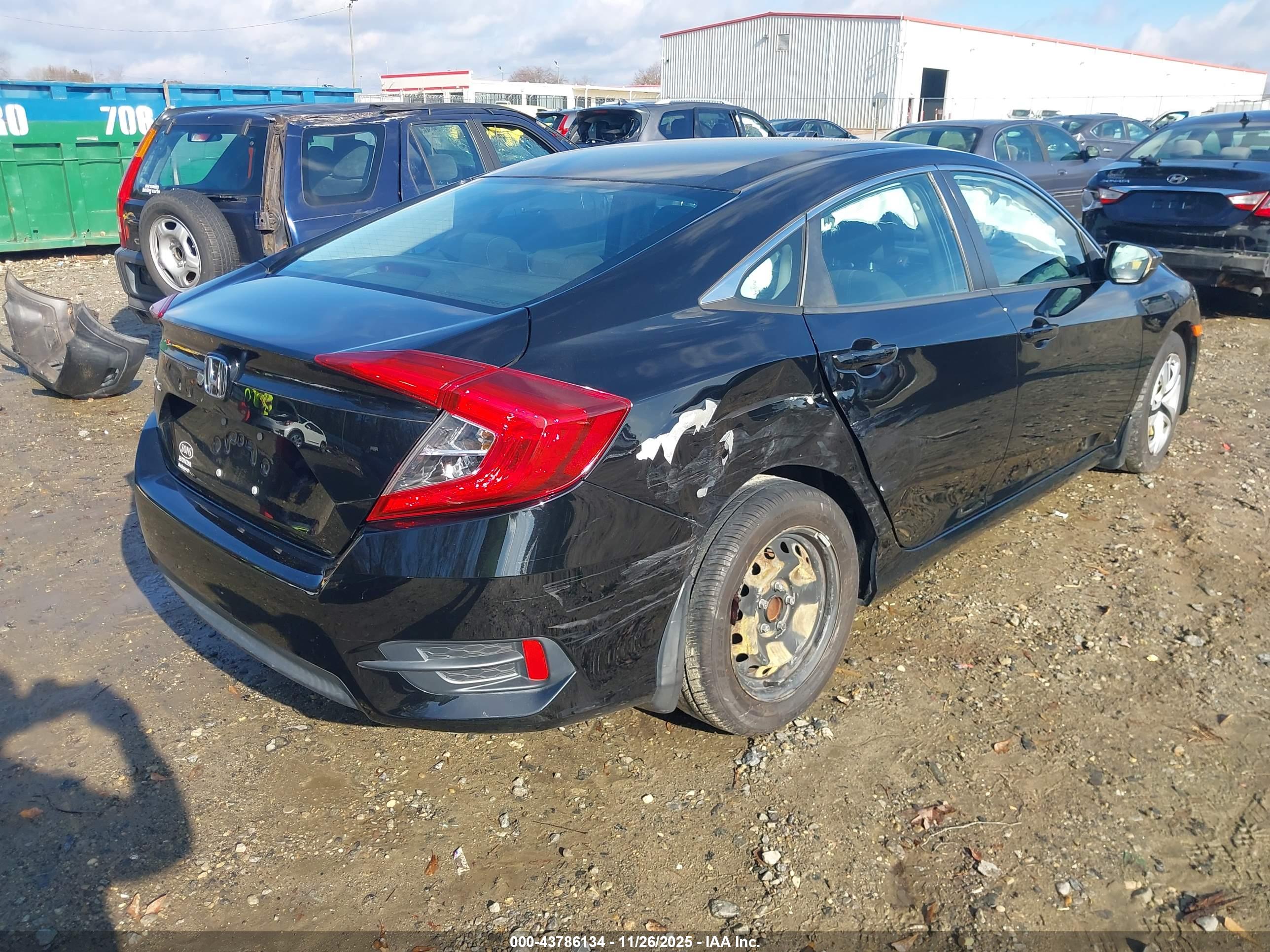 HONDA CIVIC image 4