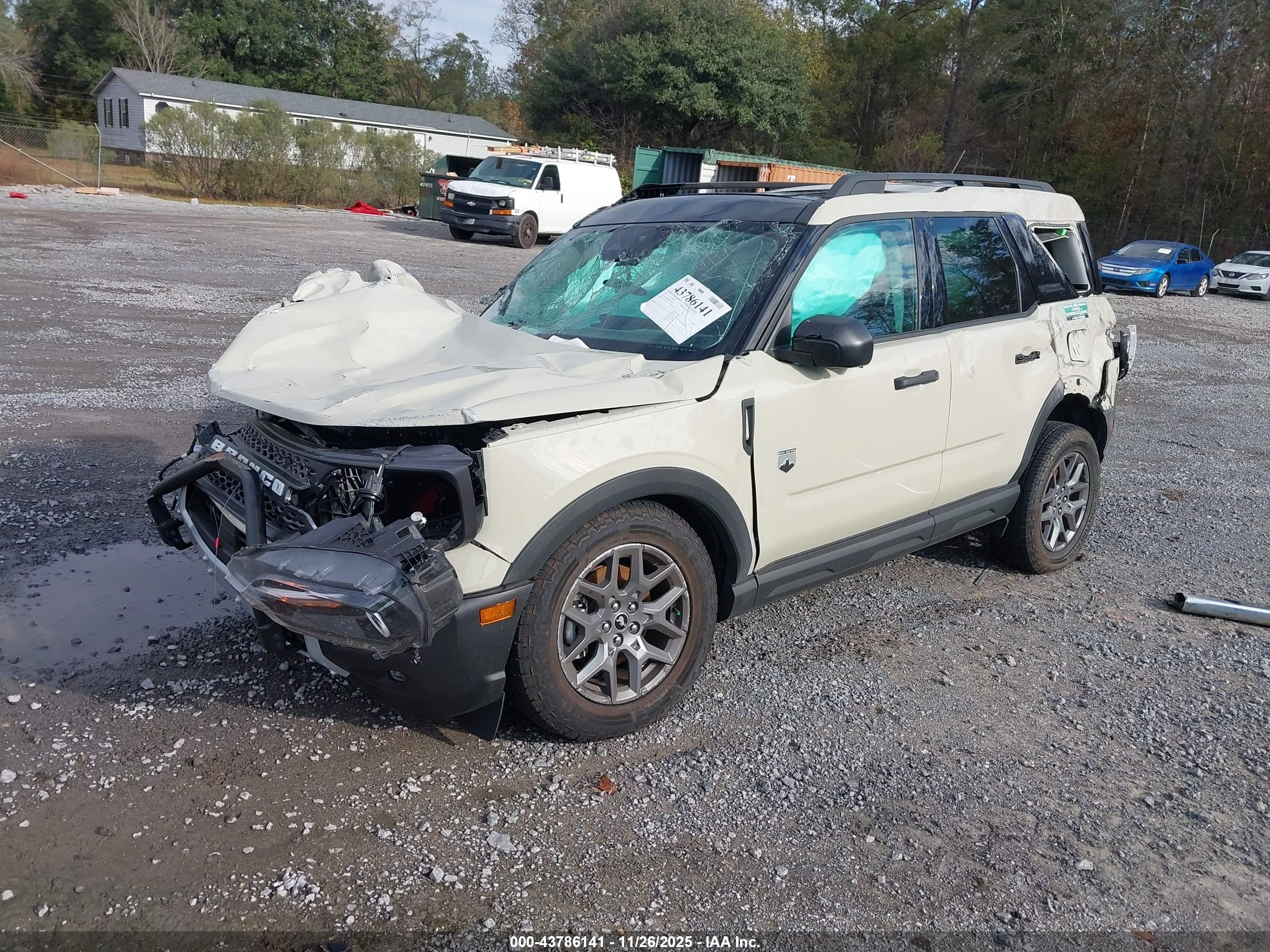 FORD BRONCO image 2
