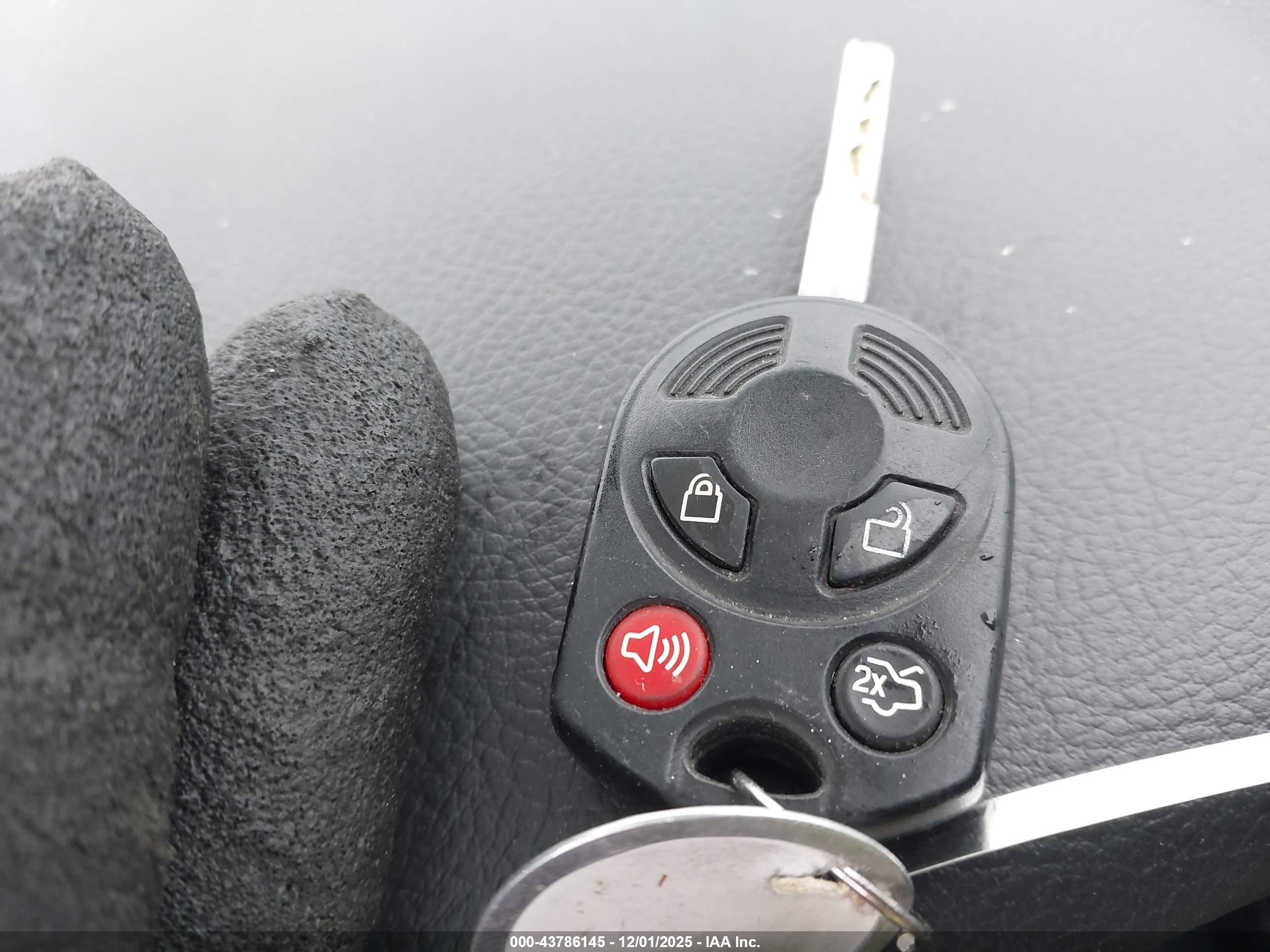 FORD FOCUS image 11