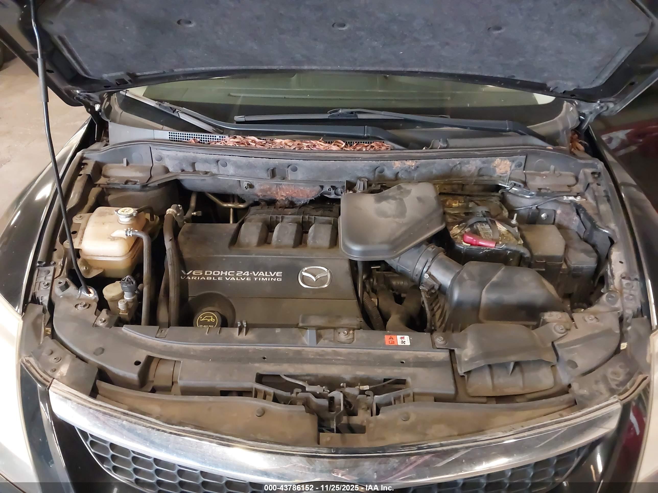 MAZDA CX-9 image 10