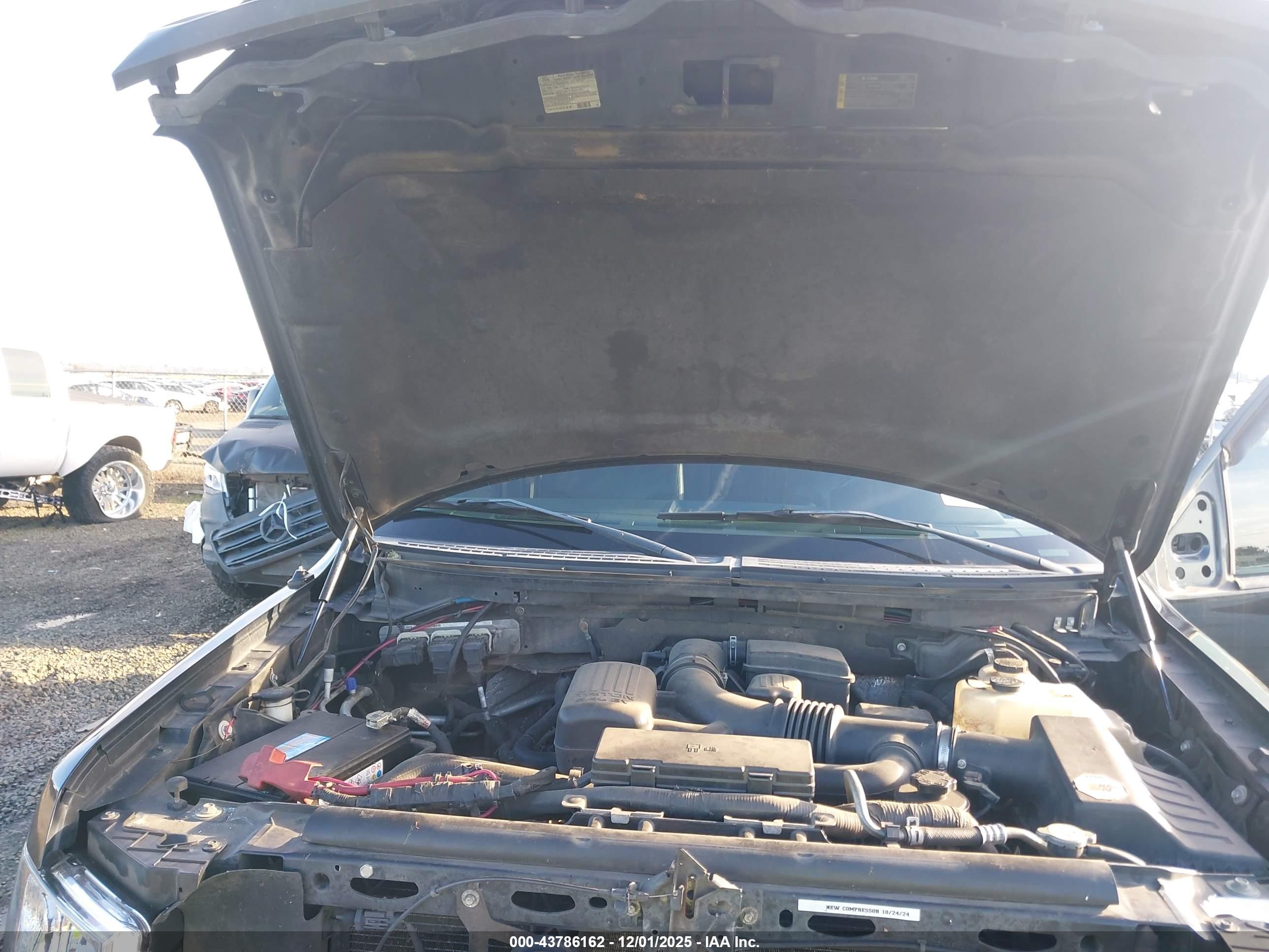 FORD F-150 image 10