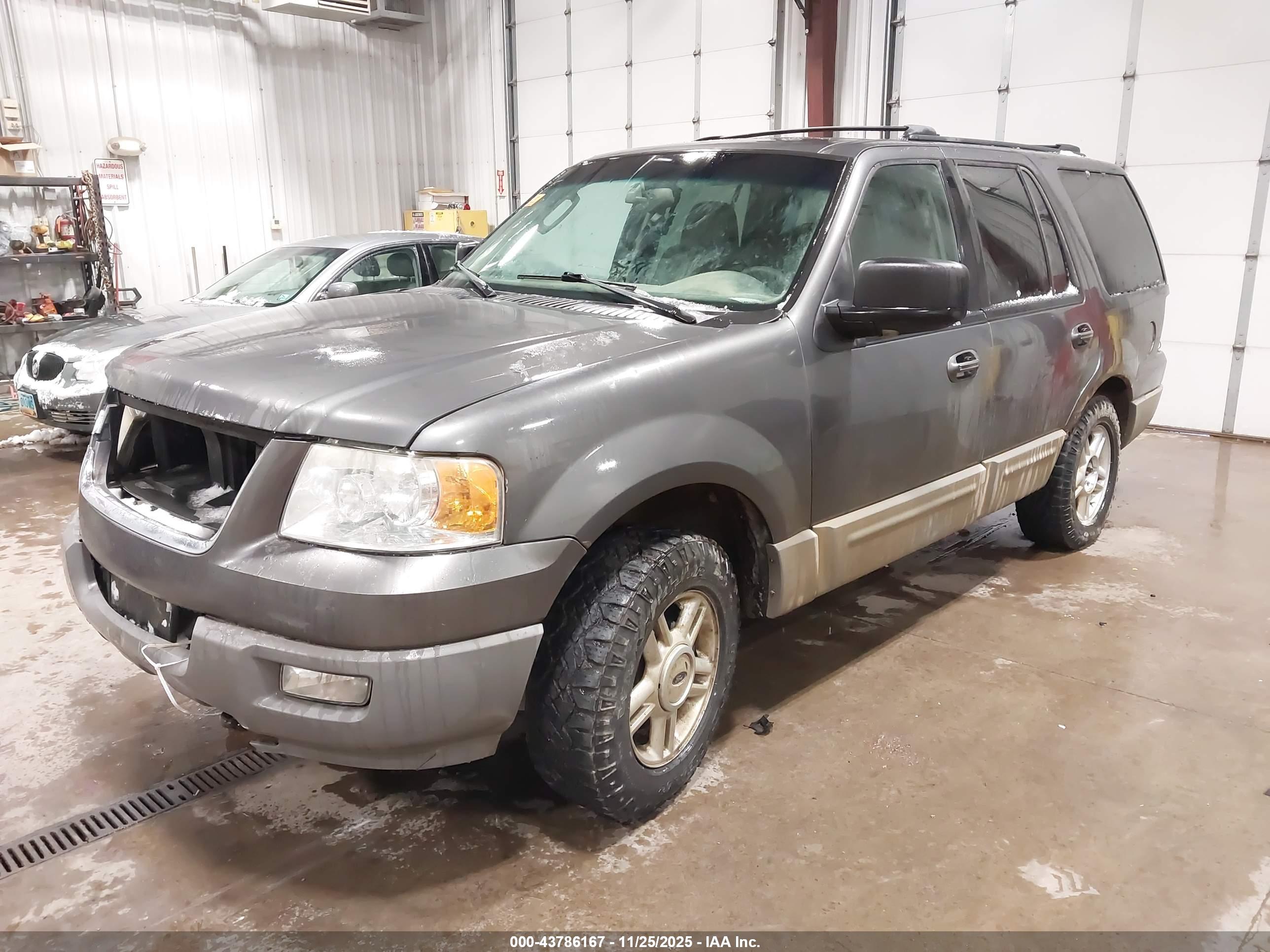 FORD EXPEDITION image 2