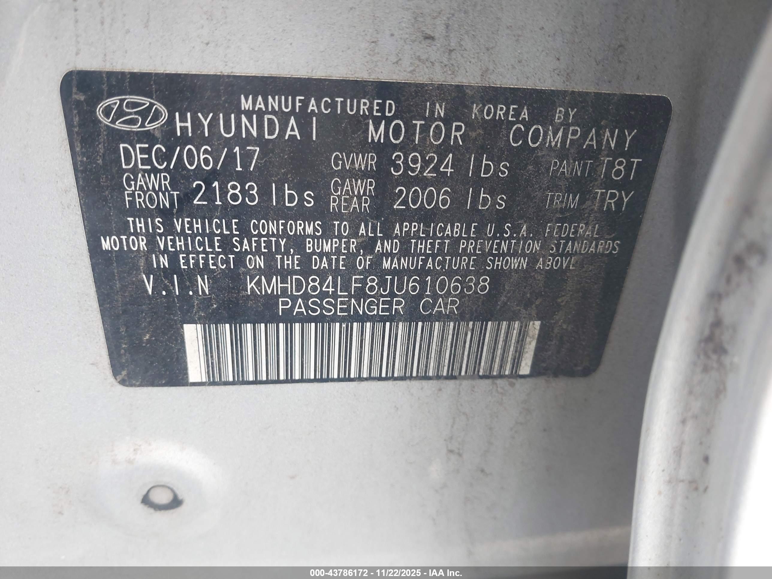 HYUNDAI ELANTRA image 9