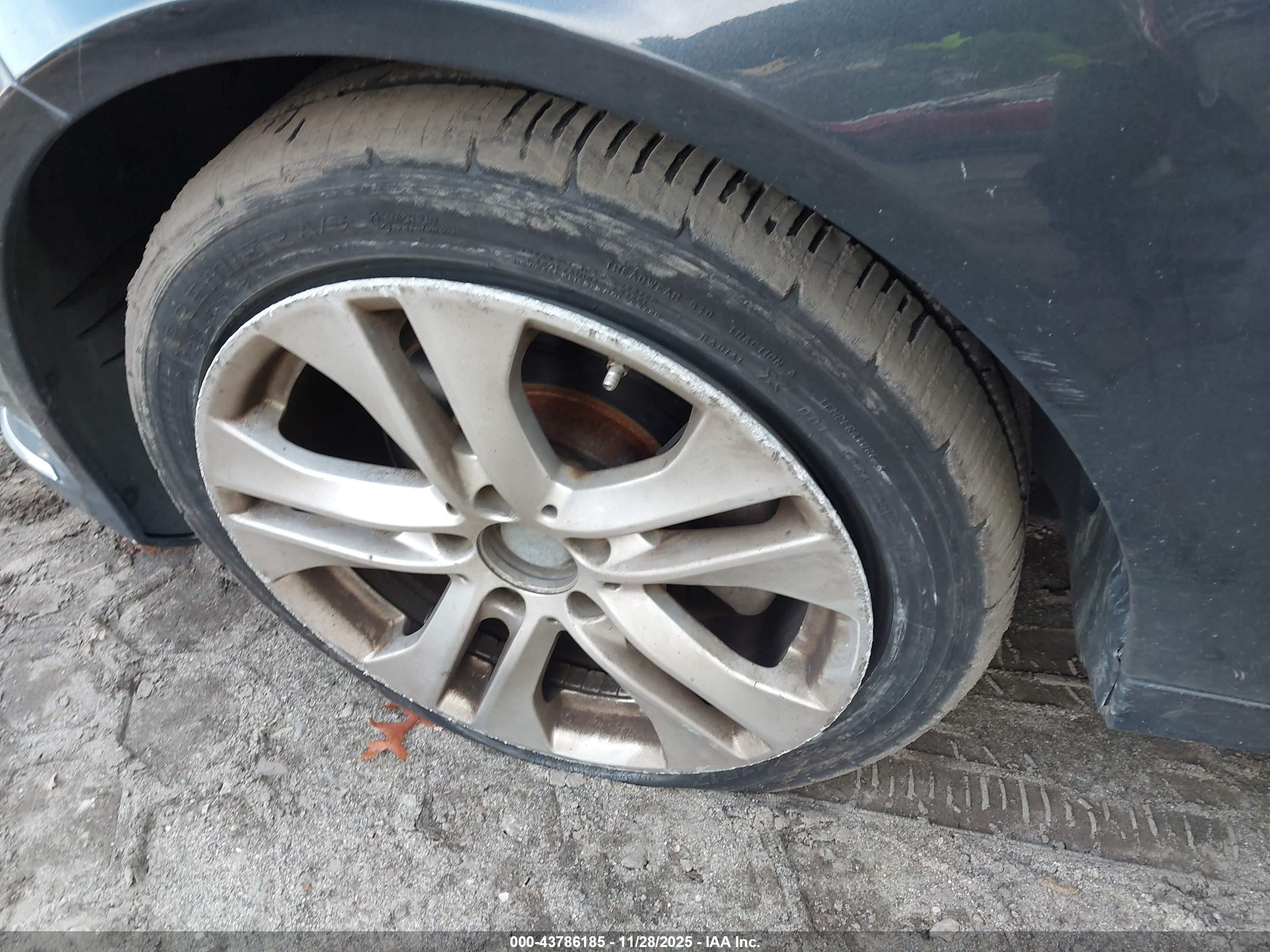 MERCEDES-BENZ C image 6