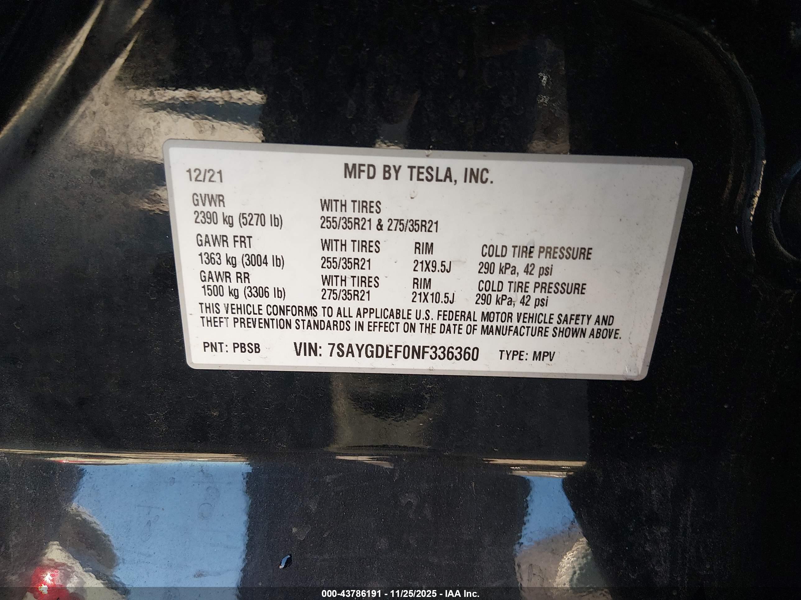 TESLA MODEL image 9