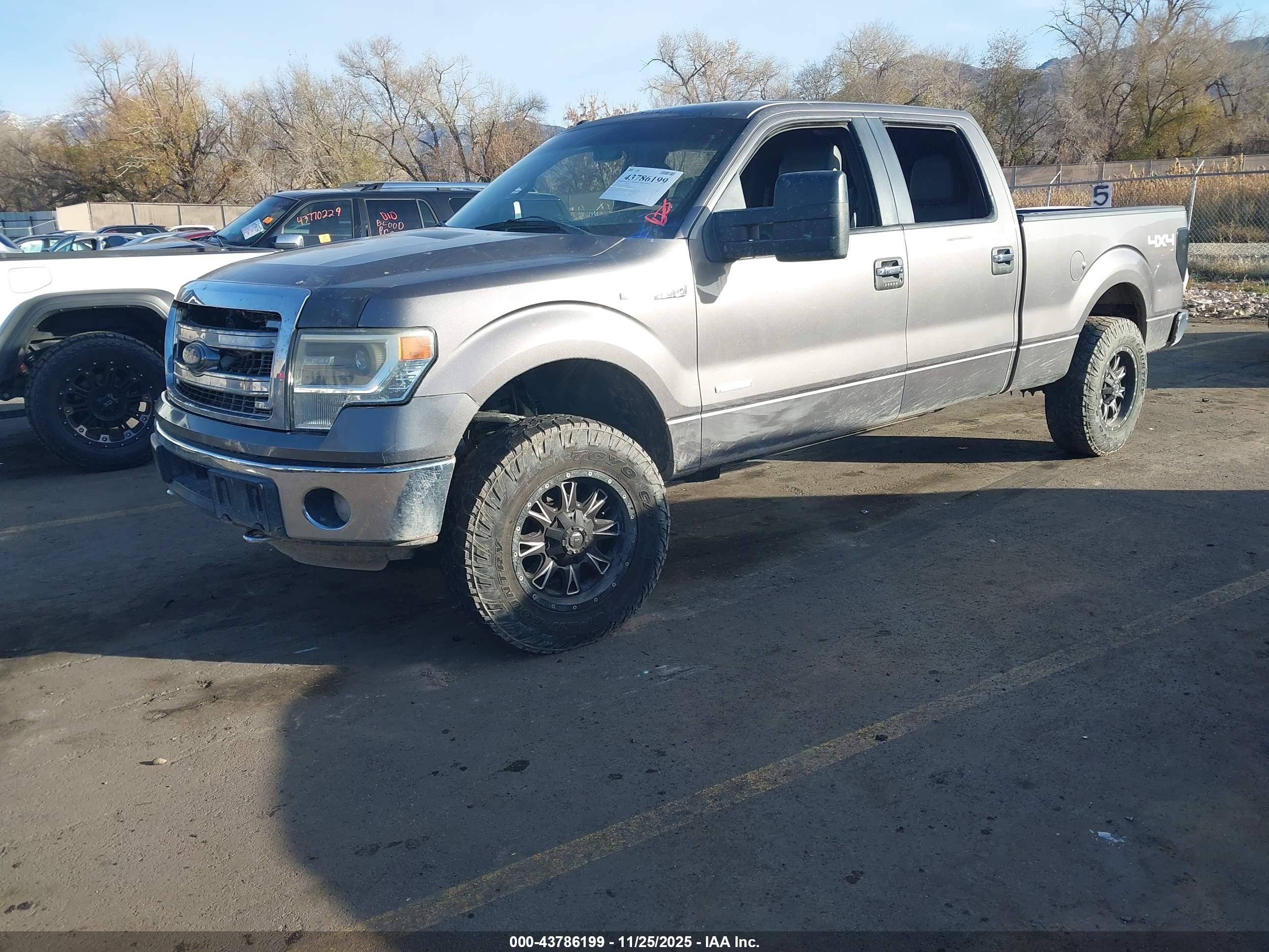 FORD F-150 image 2