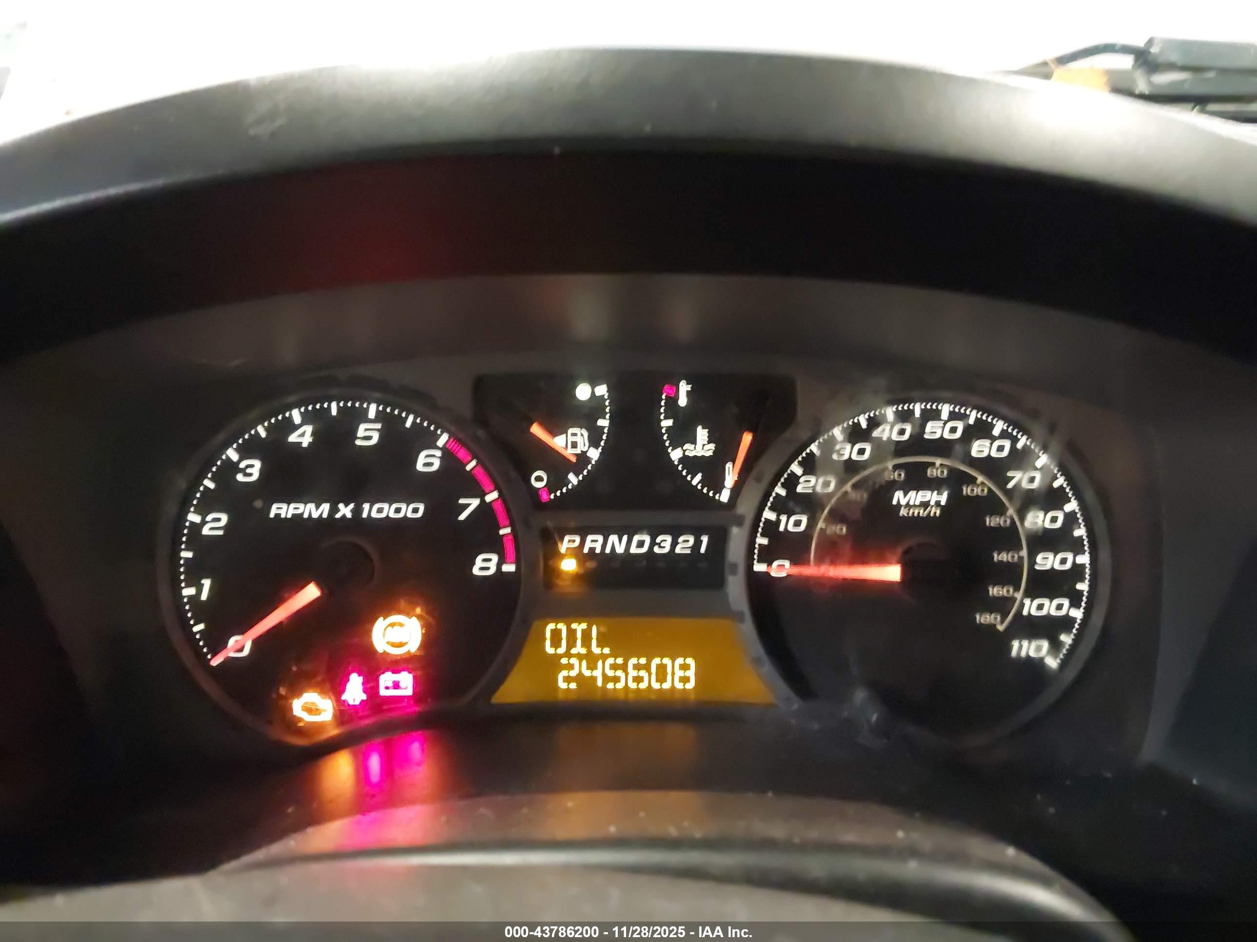 CHEVROLET COLORADO image 7
