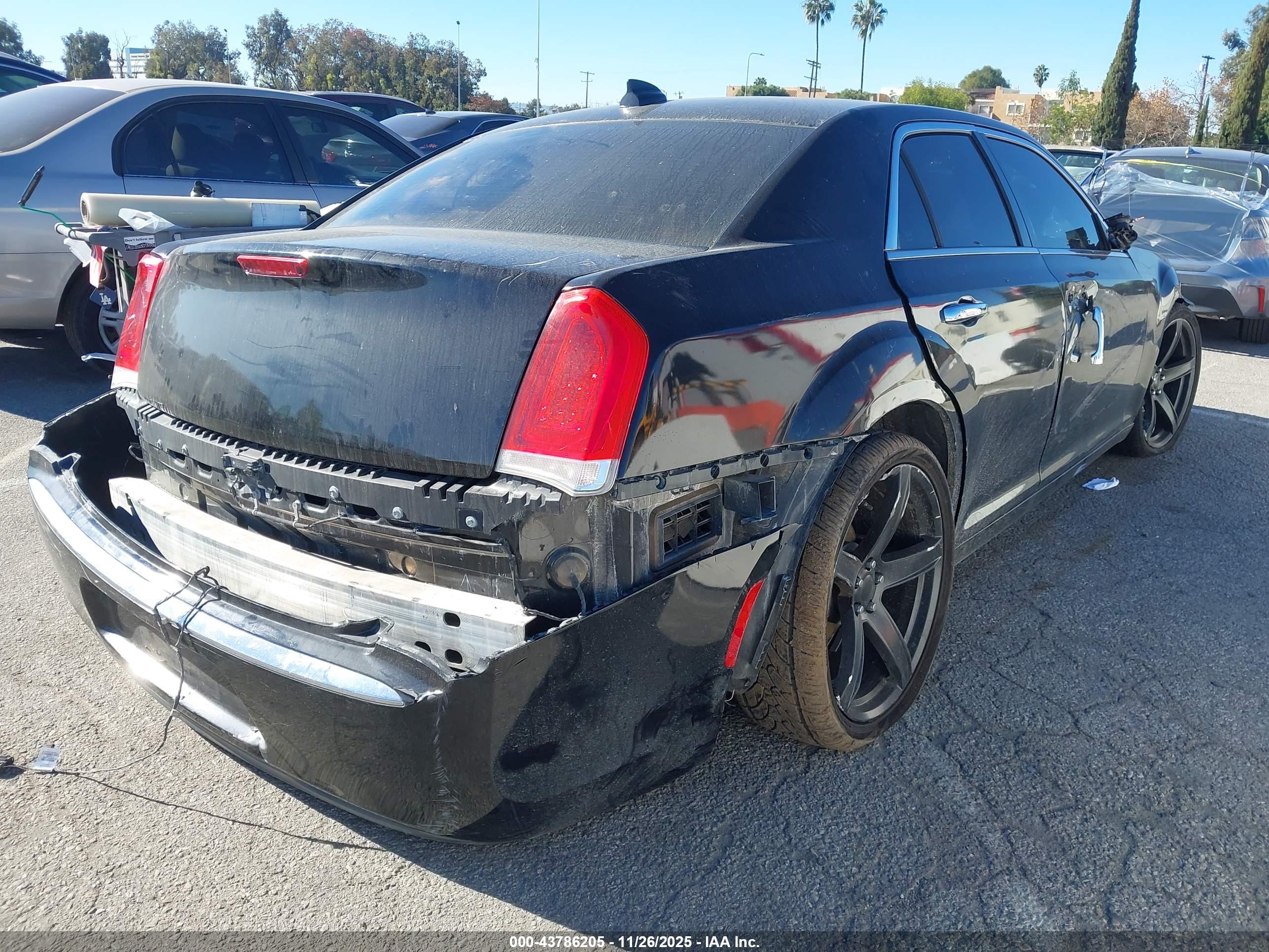 CHRYSLER 300C image 4