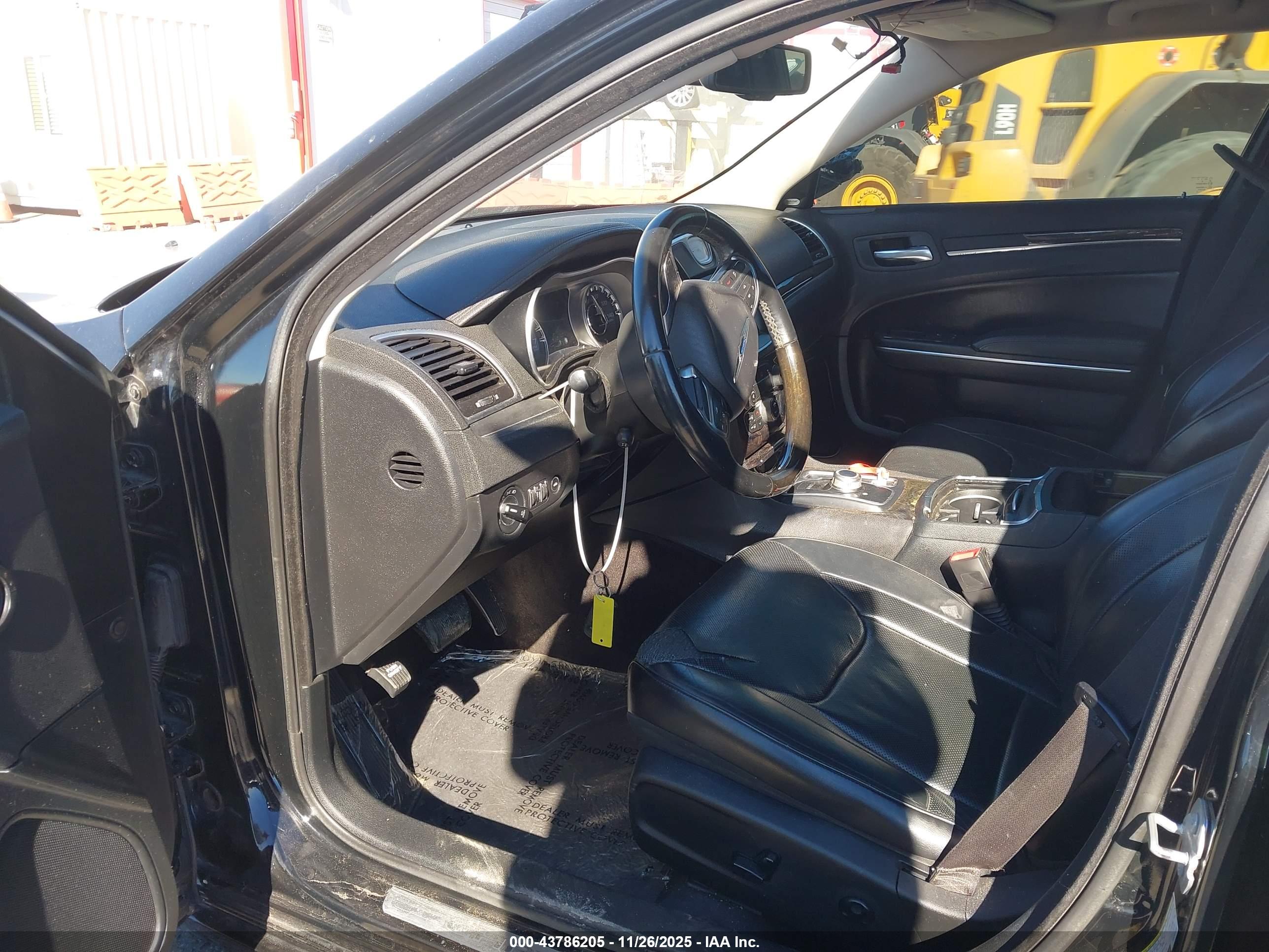 CHRYSLER 300C image 5