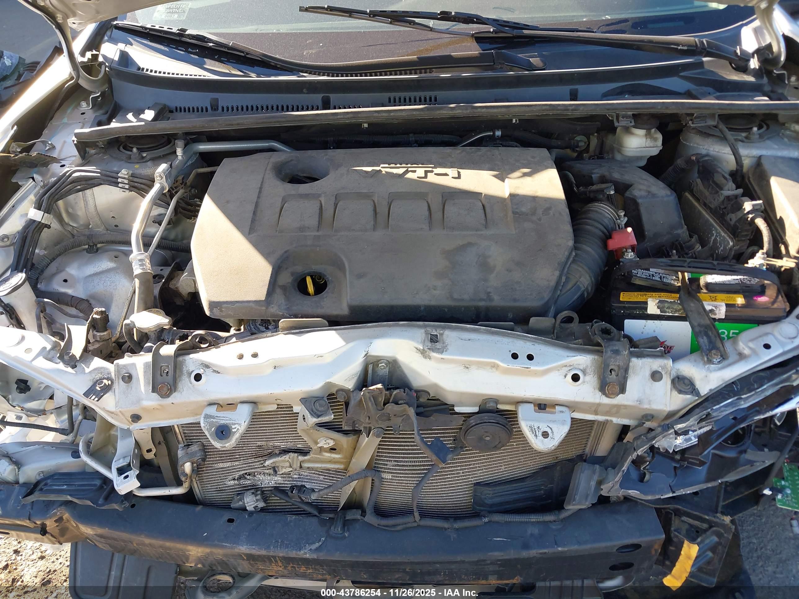 TOYOTA COROLLA image 10