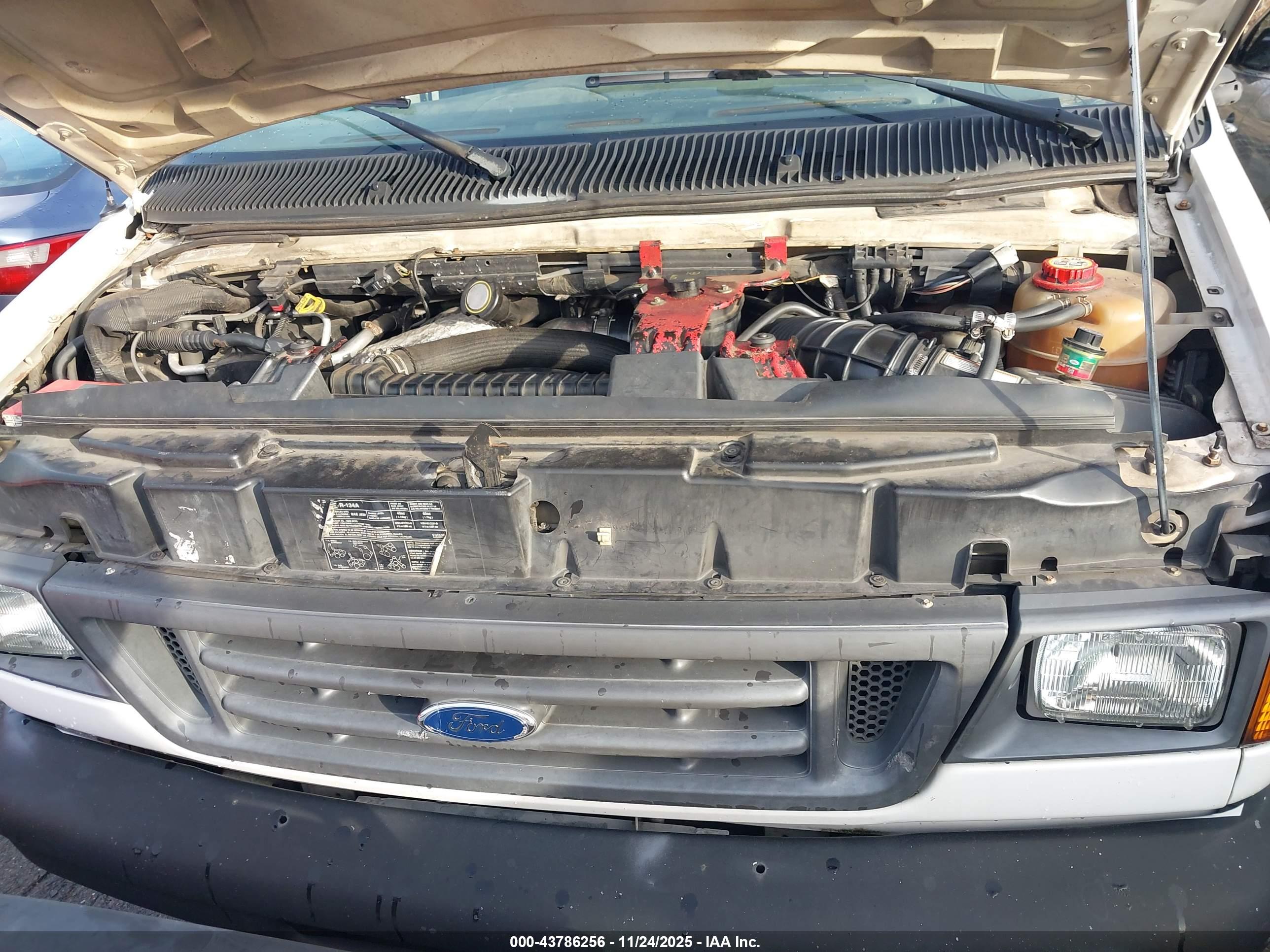 FORD E-350 image 10