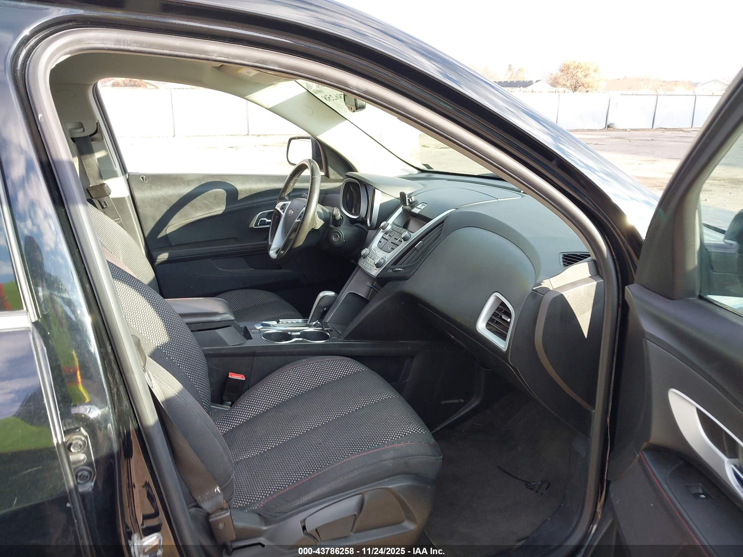 CHEVROLET EQUINOX image 5