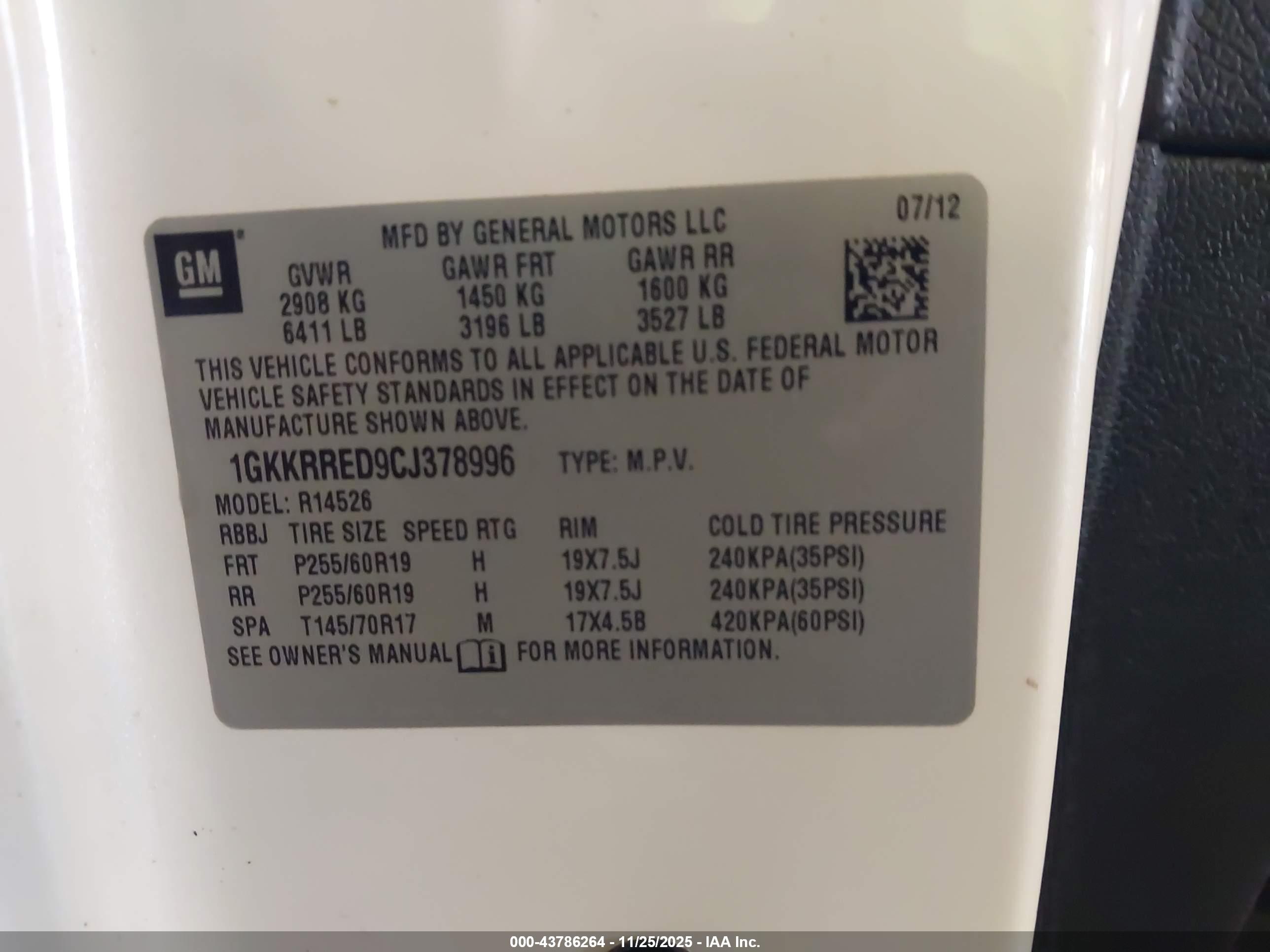 GMC ACADIA image 9