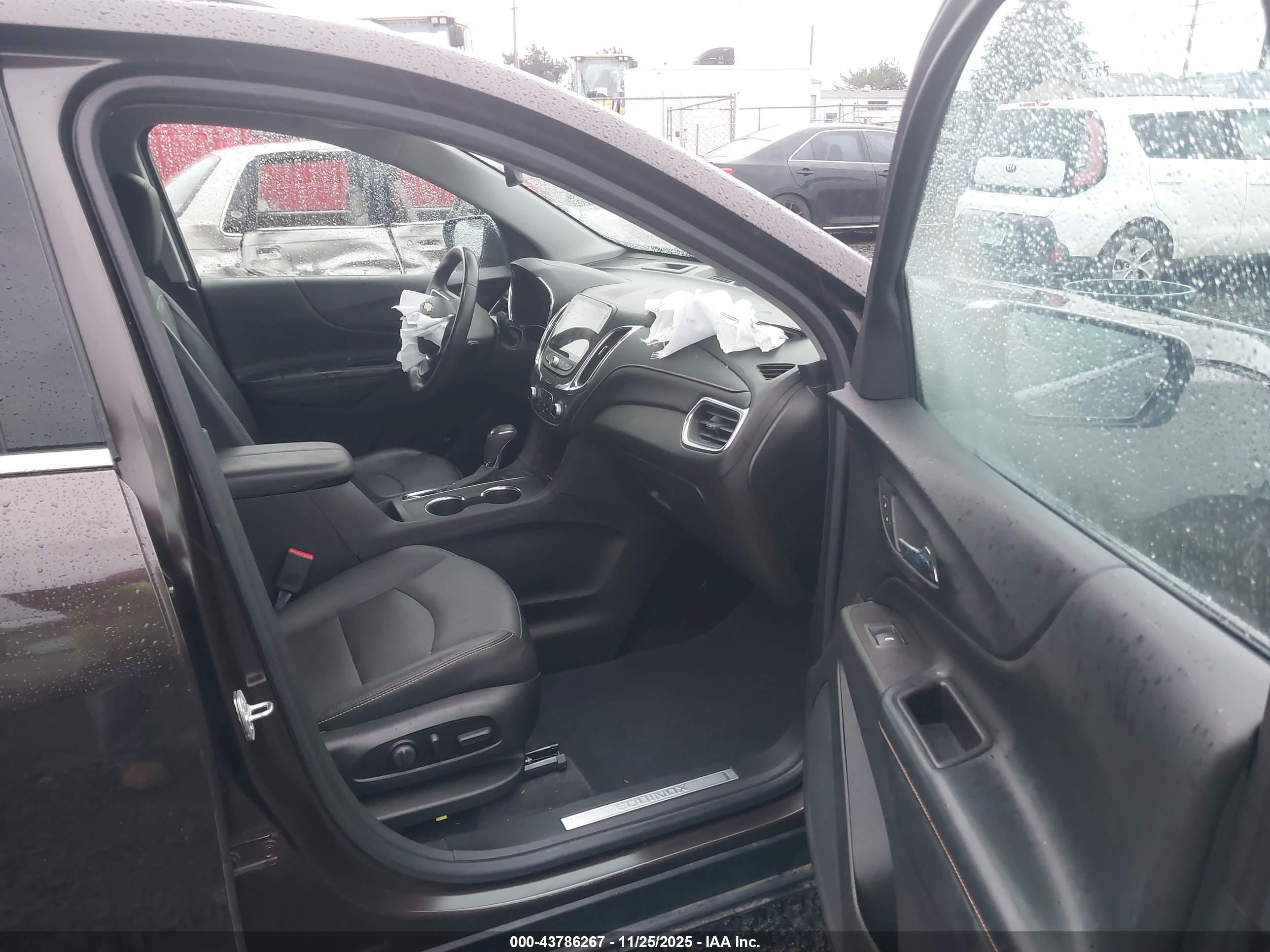 CHEVROLET EQUINOX image 5