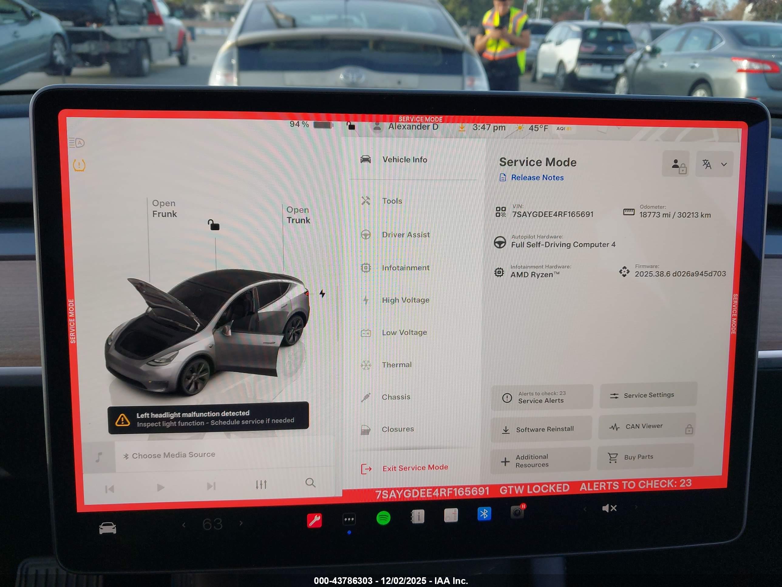 TESLA MODEL image 7