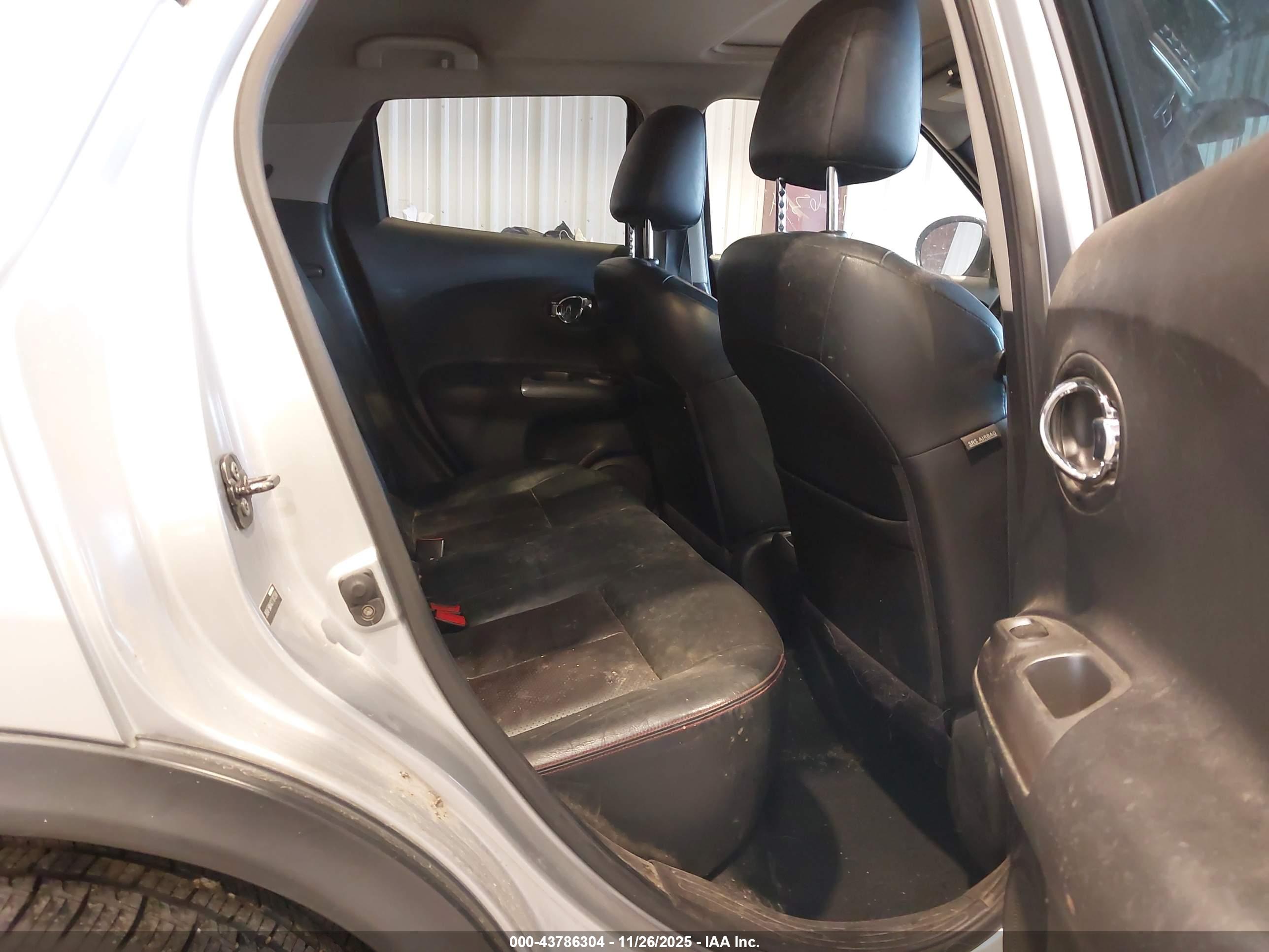 NISSAN JUKE image 8