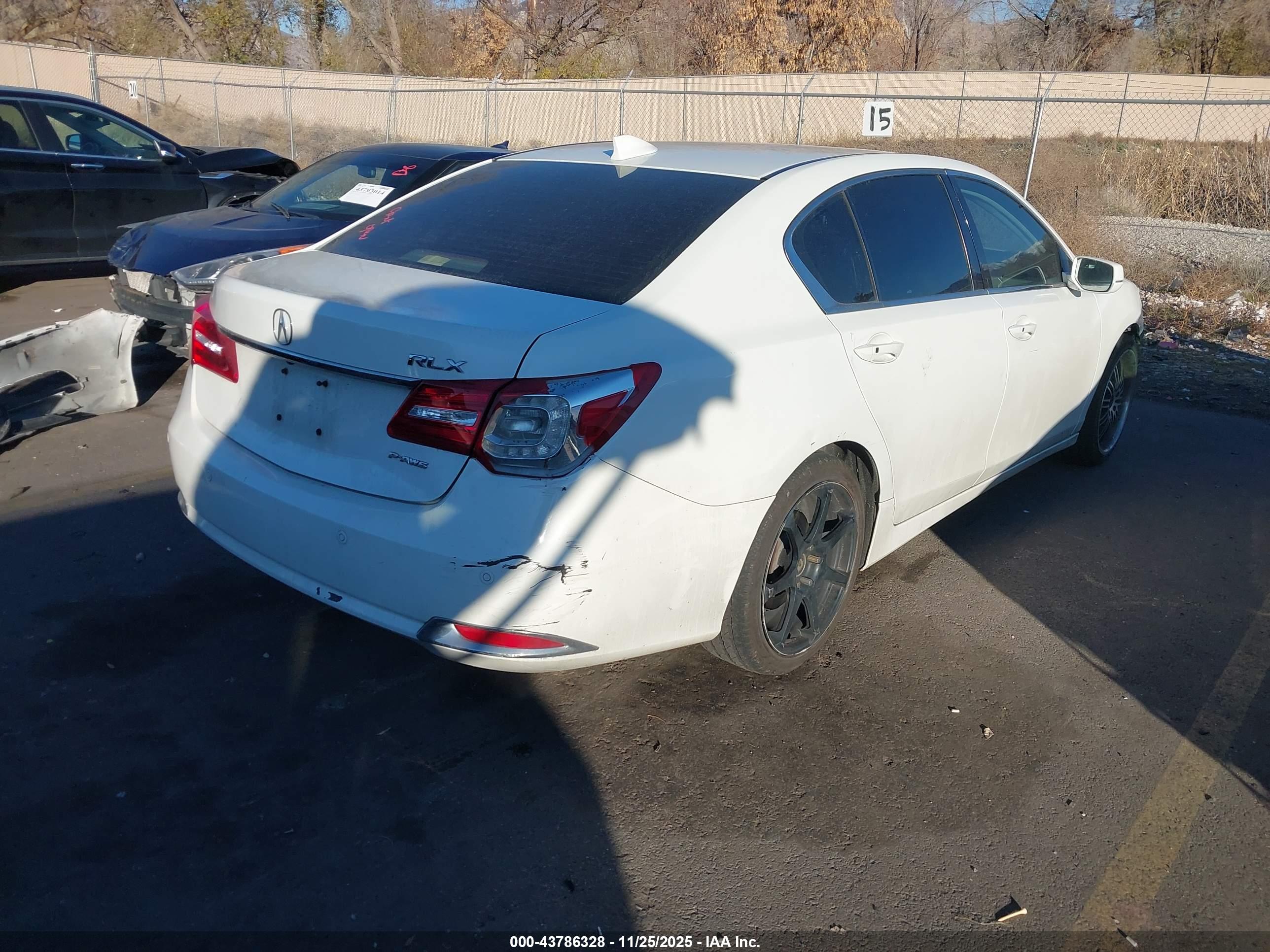 ACURA RLX image 4