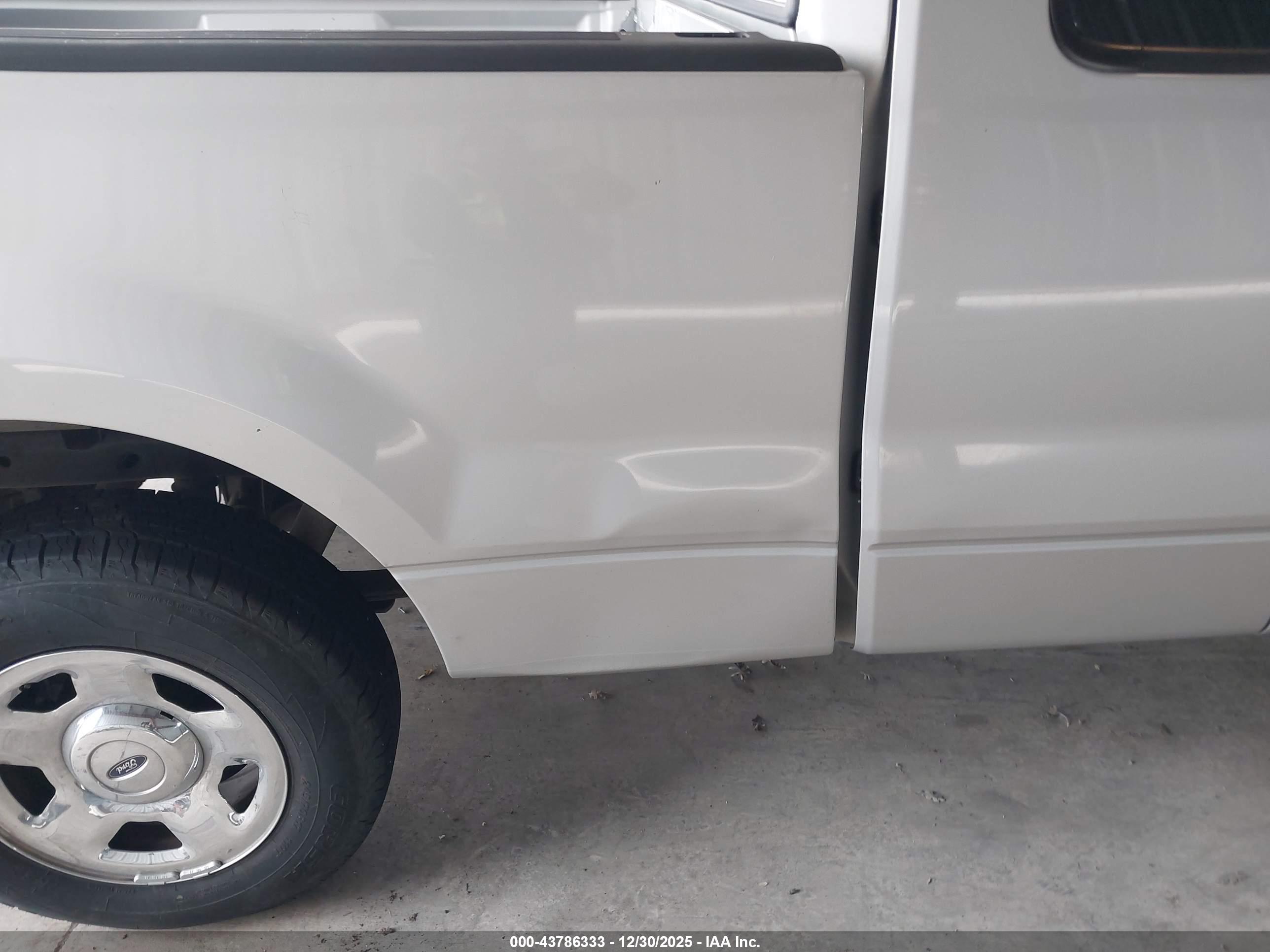FORD F-150 image 6
