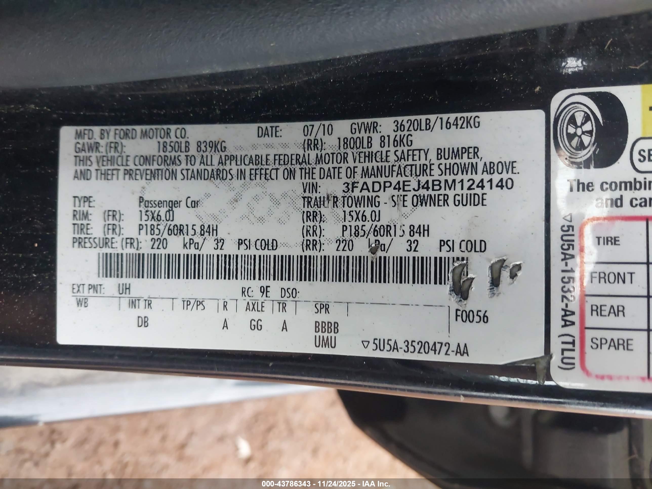FORD FIESTA image 9