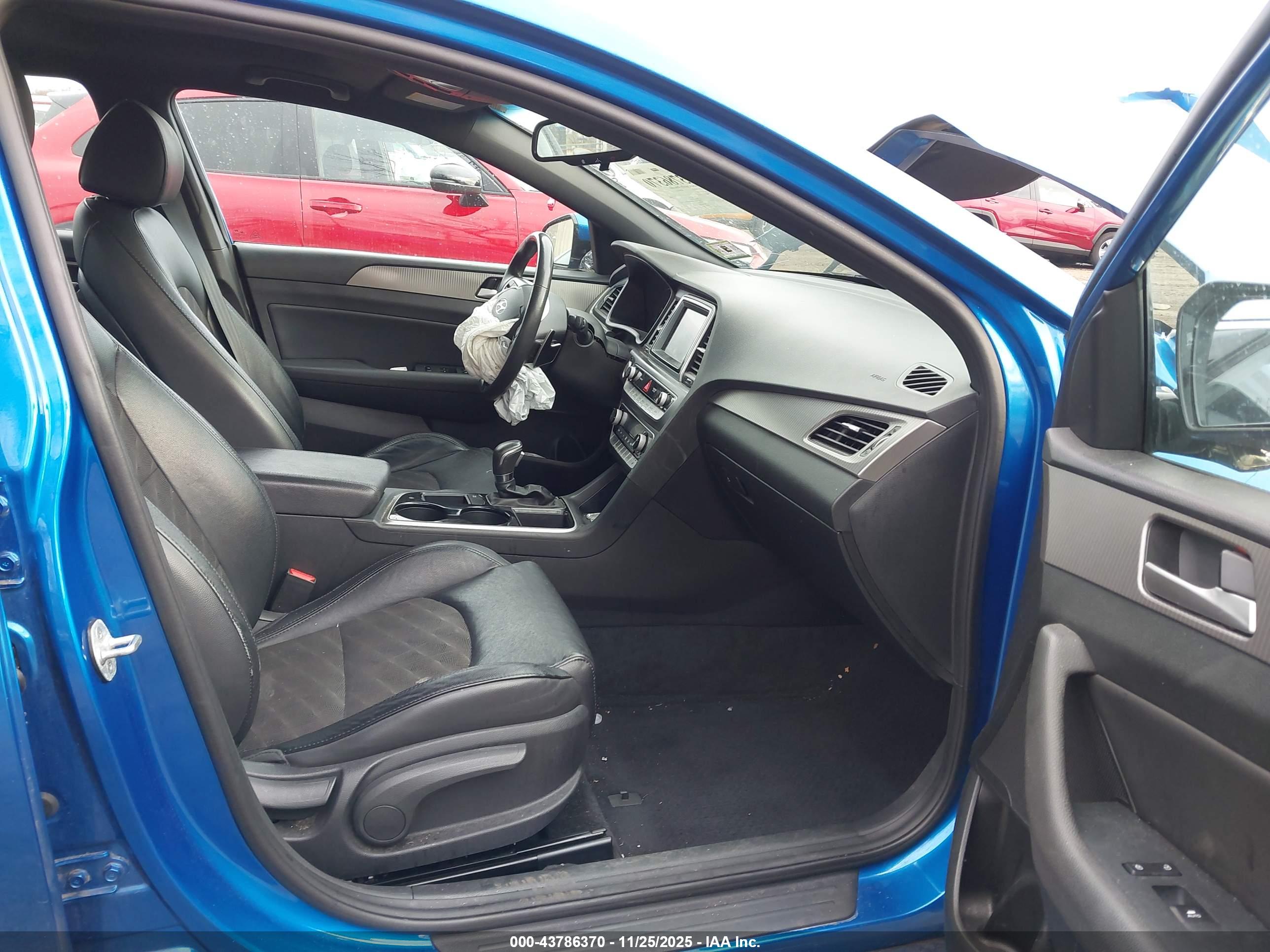 HYUNDAI SONATA image 5