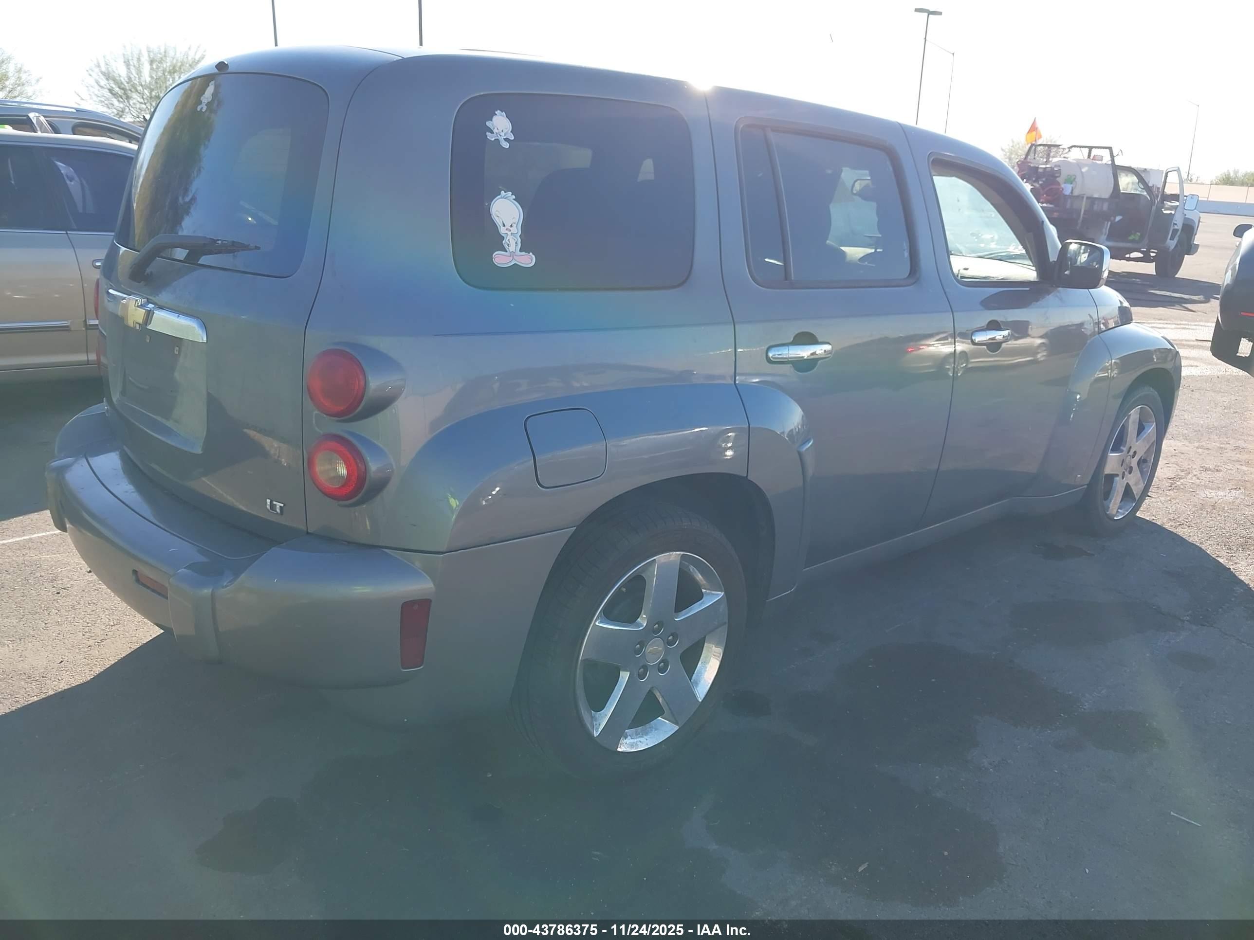 CHEVROLET HHR image 4
