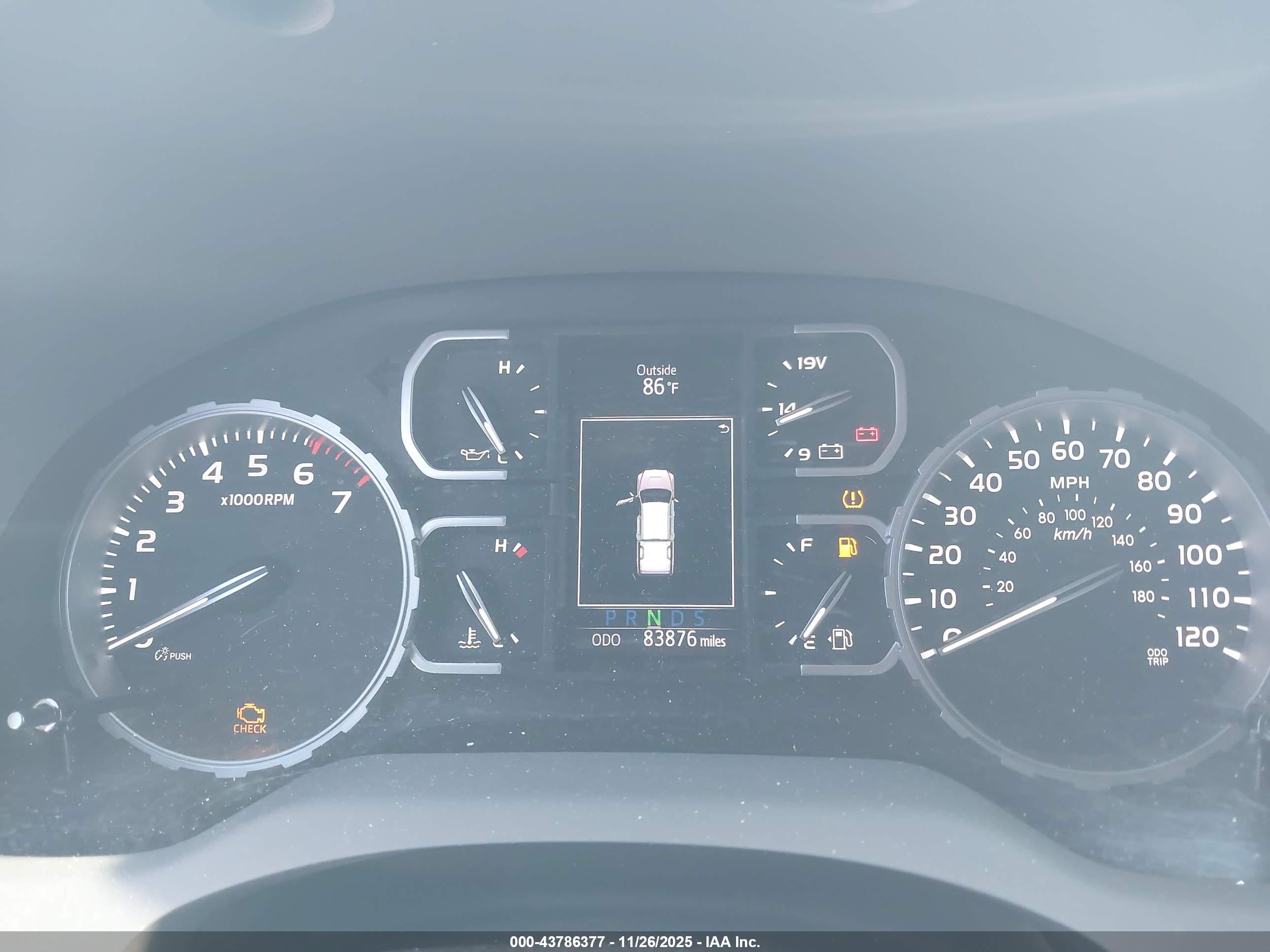 TOYOTA TUNDRA image 7