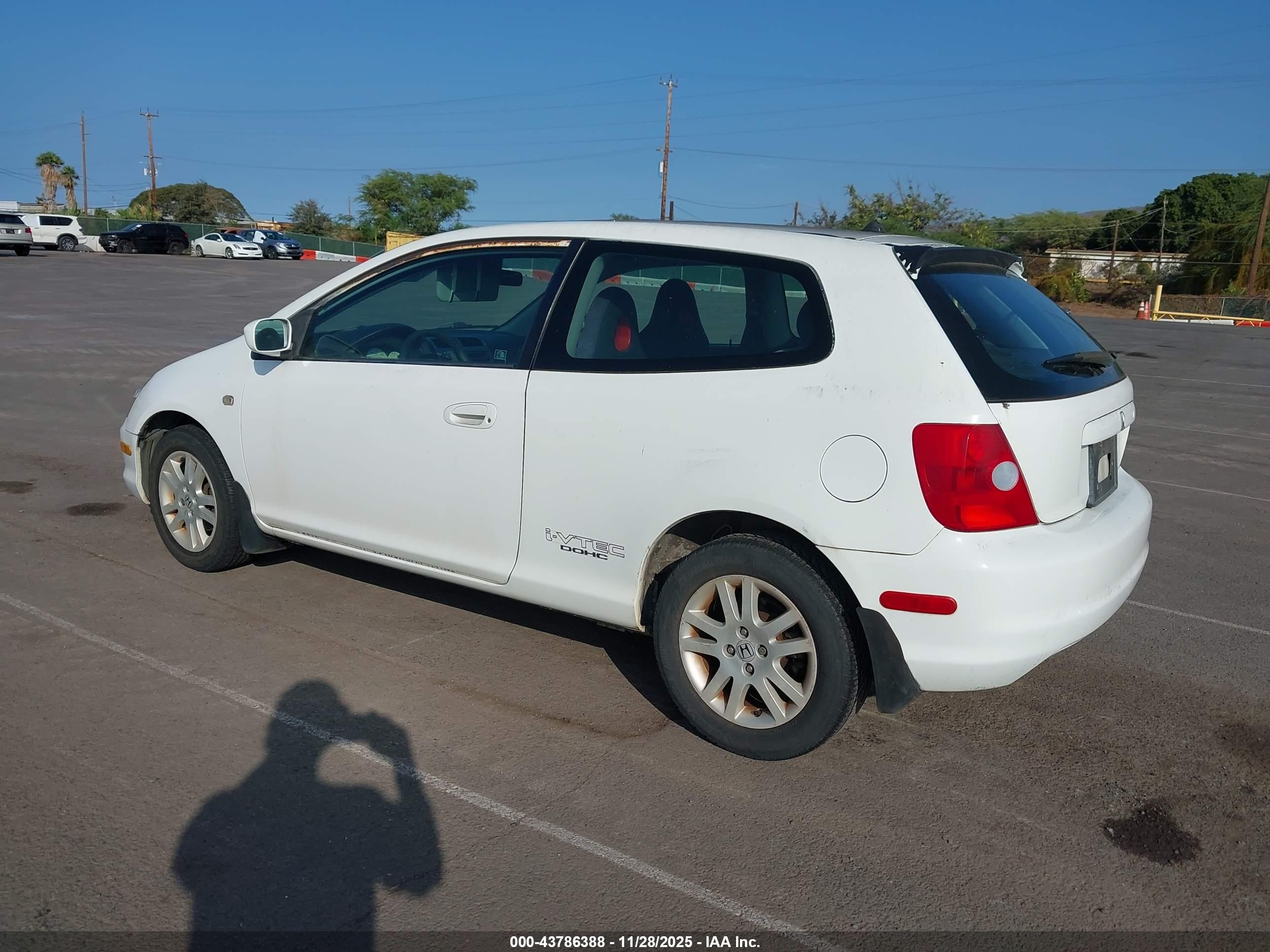 HONDA CIVIC image 3