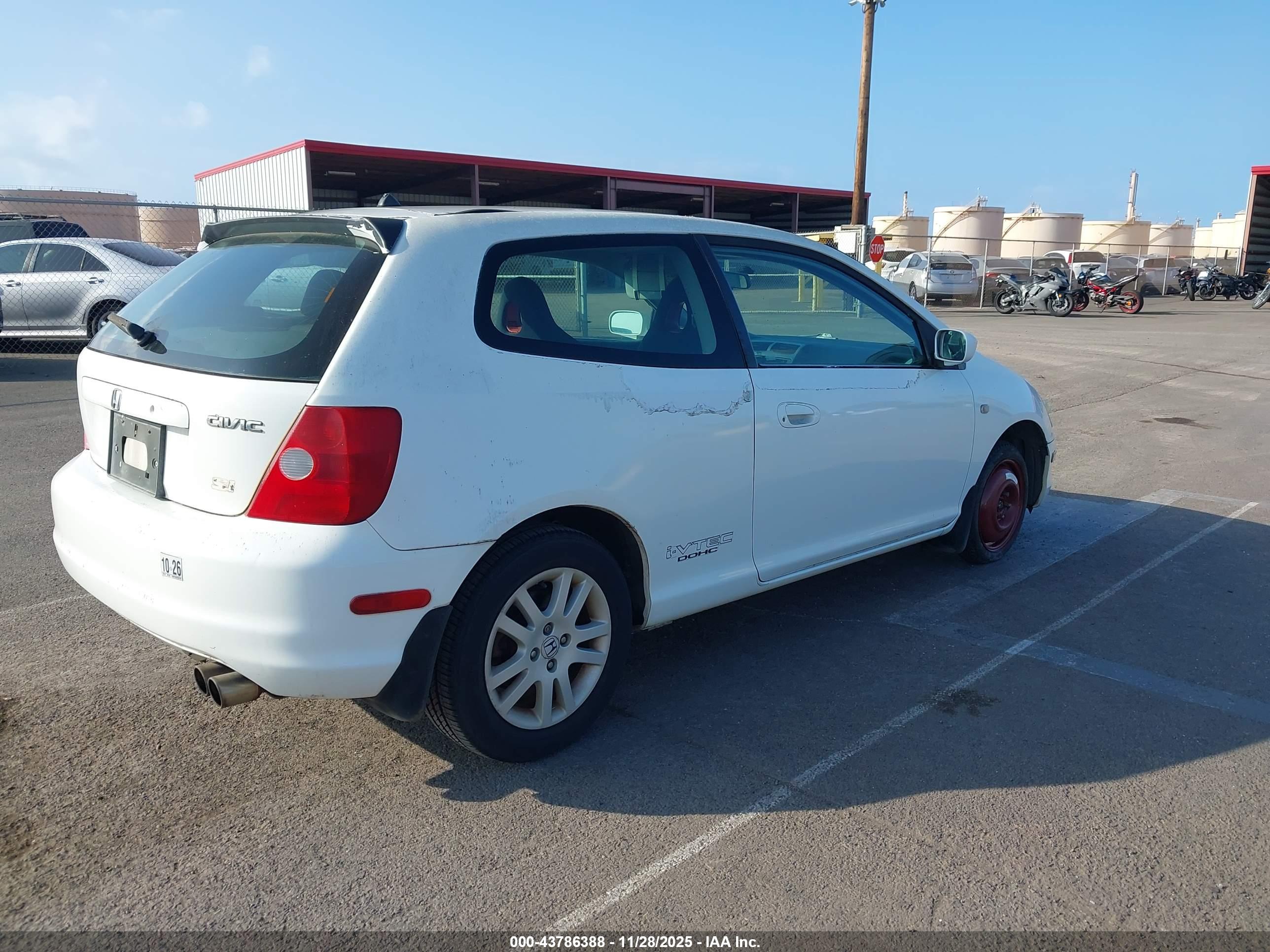 HONDA CIVIC image 4