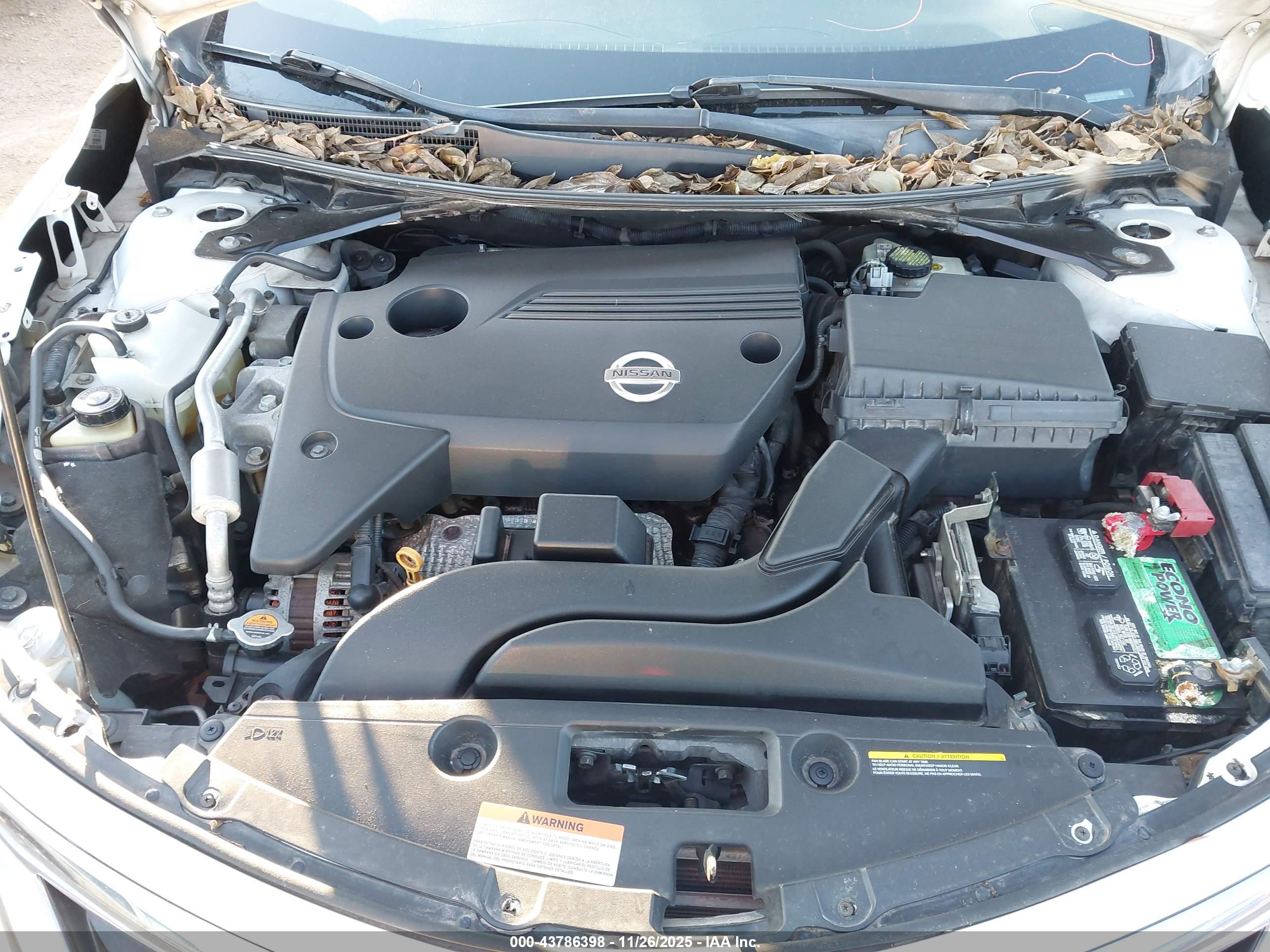 NISSAN ALTIMA image 10