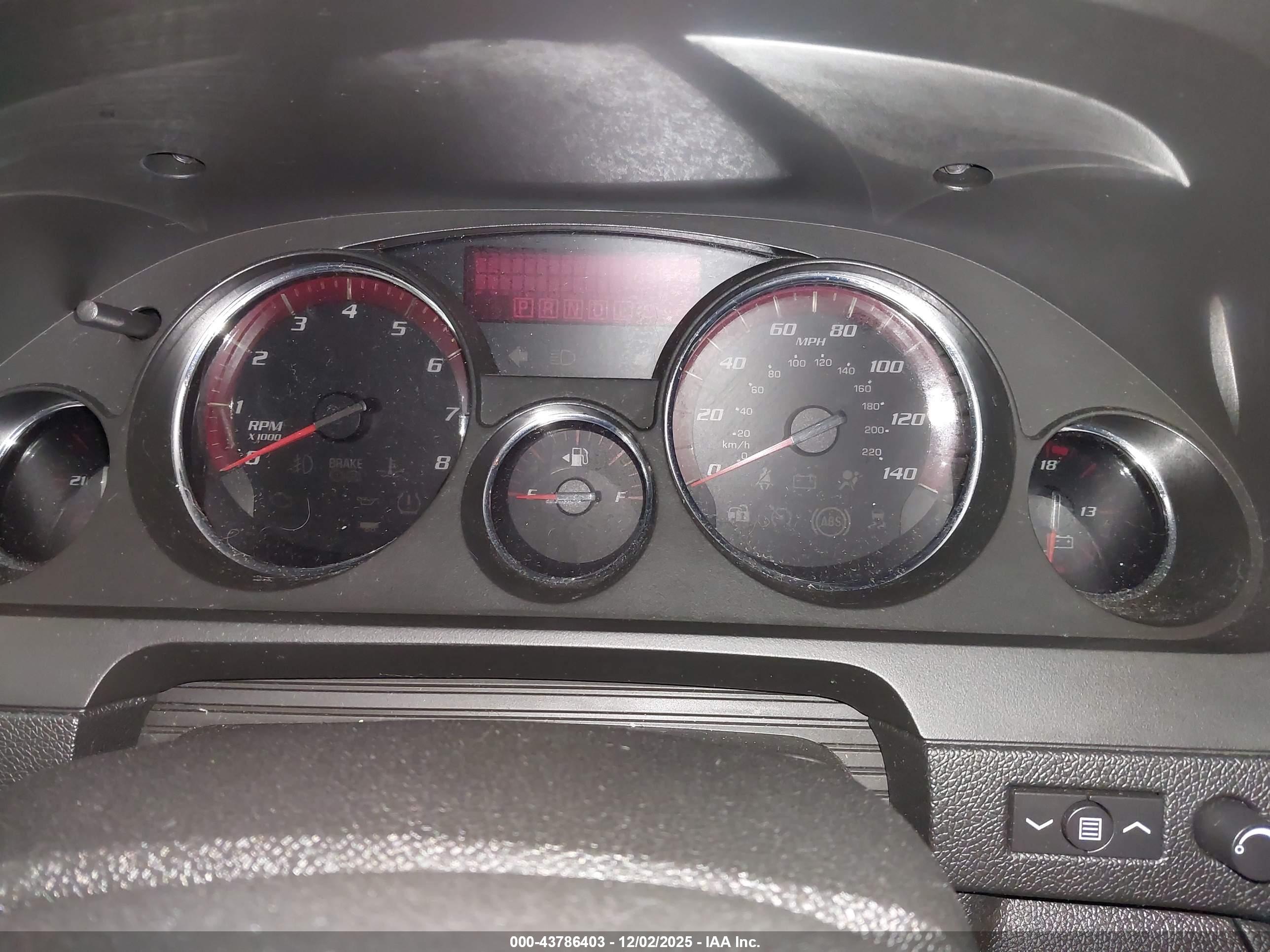 GMC ACADIA image 7