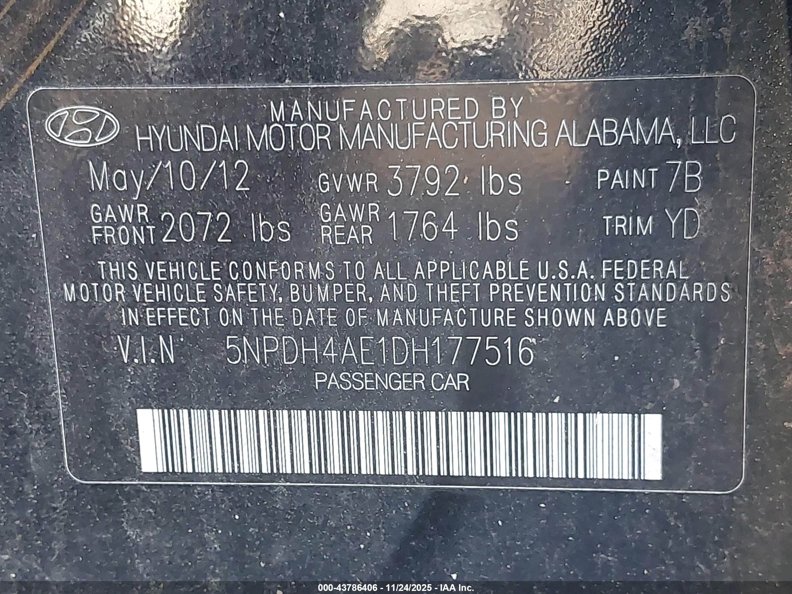 HYUNDAI ELANTRA image 9