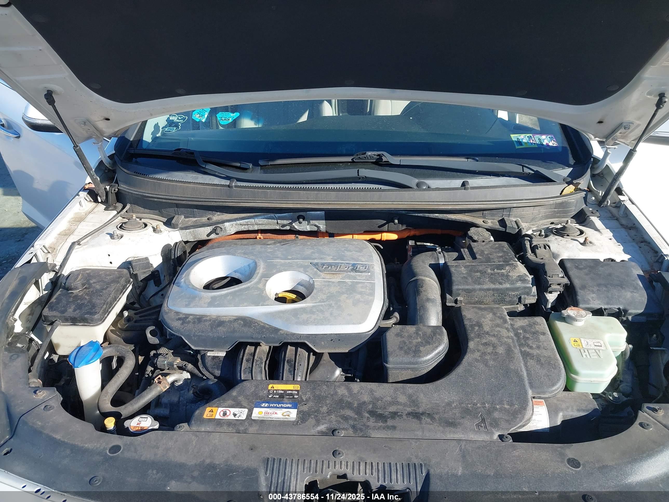 HYUNDAI SONATA image 10