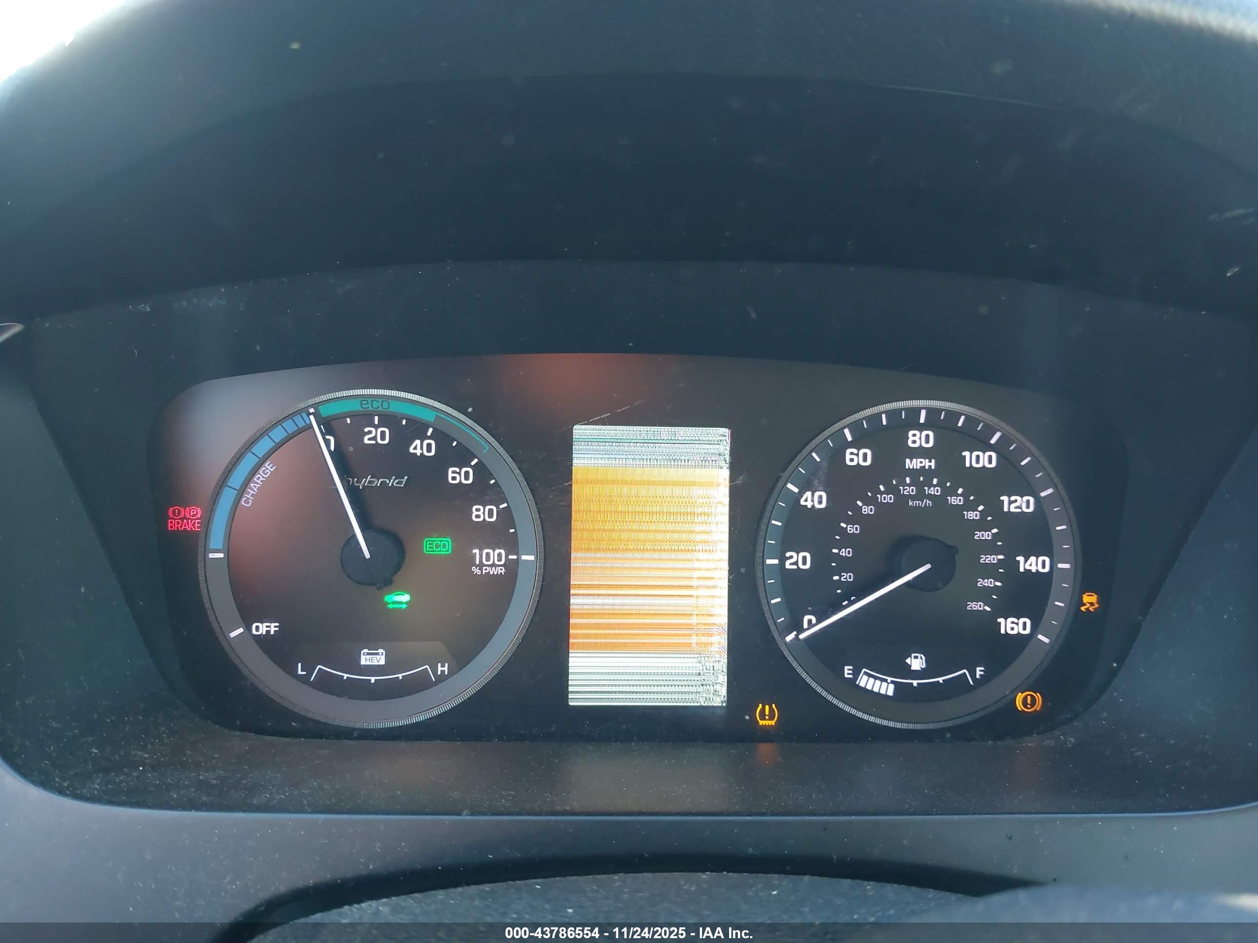 HYUNDAI SONATA image 7