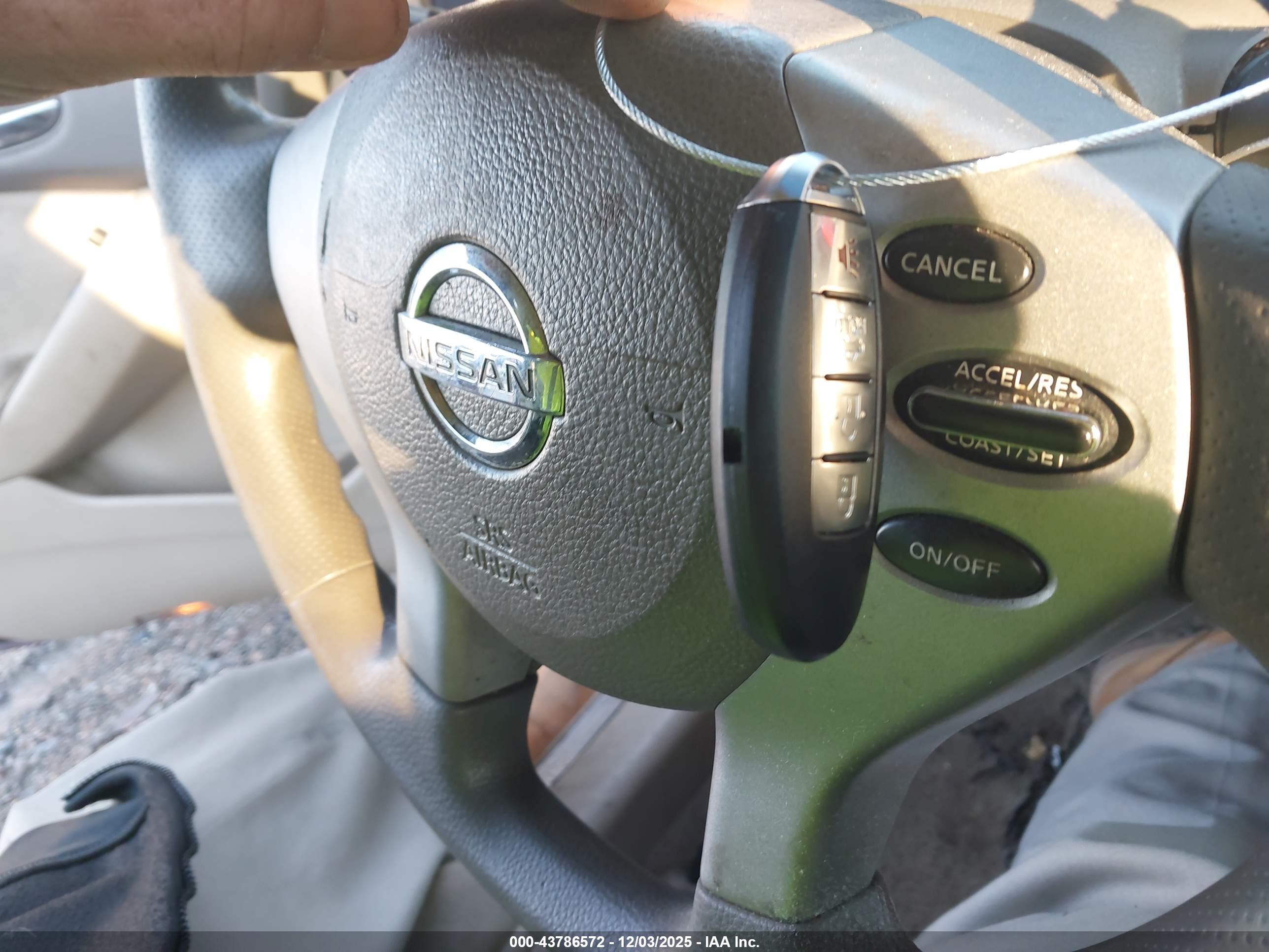 NISSAN ALTIMA image 11