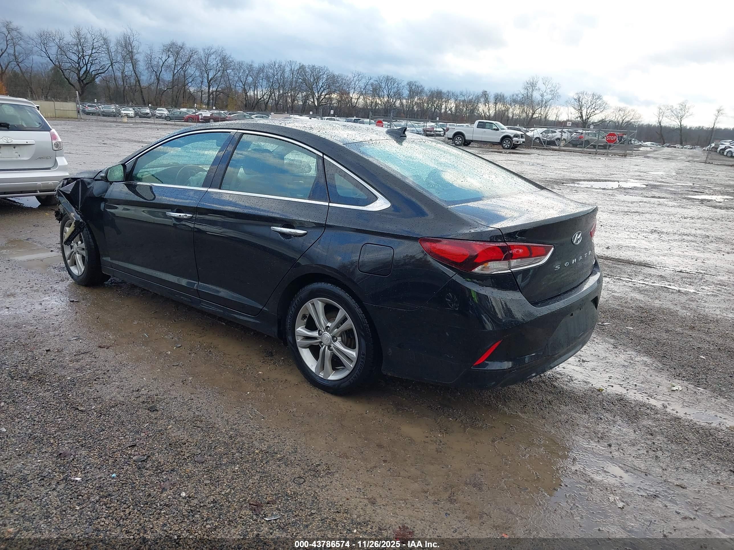 HYUNDAI SONATA image 3