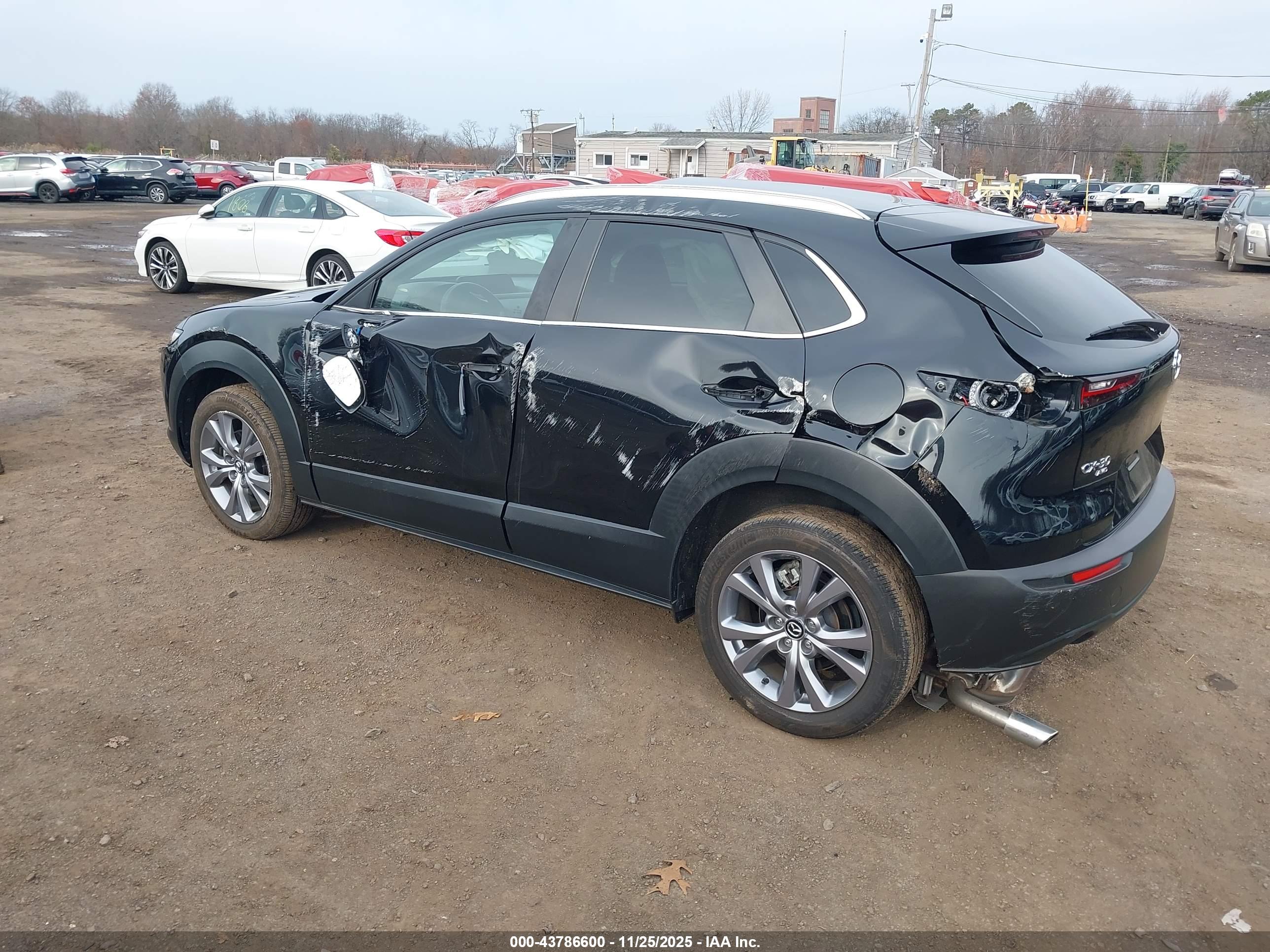MAZDA CX-30 image 6