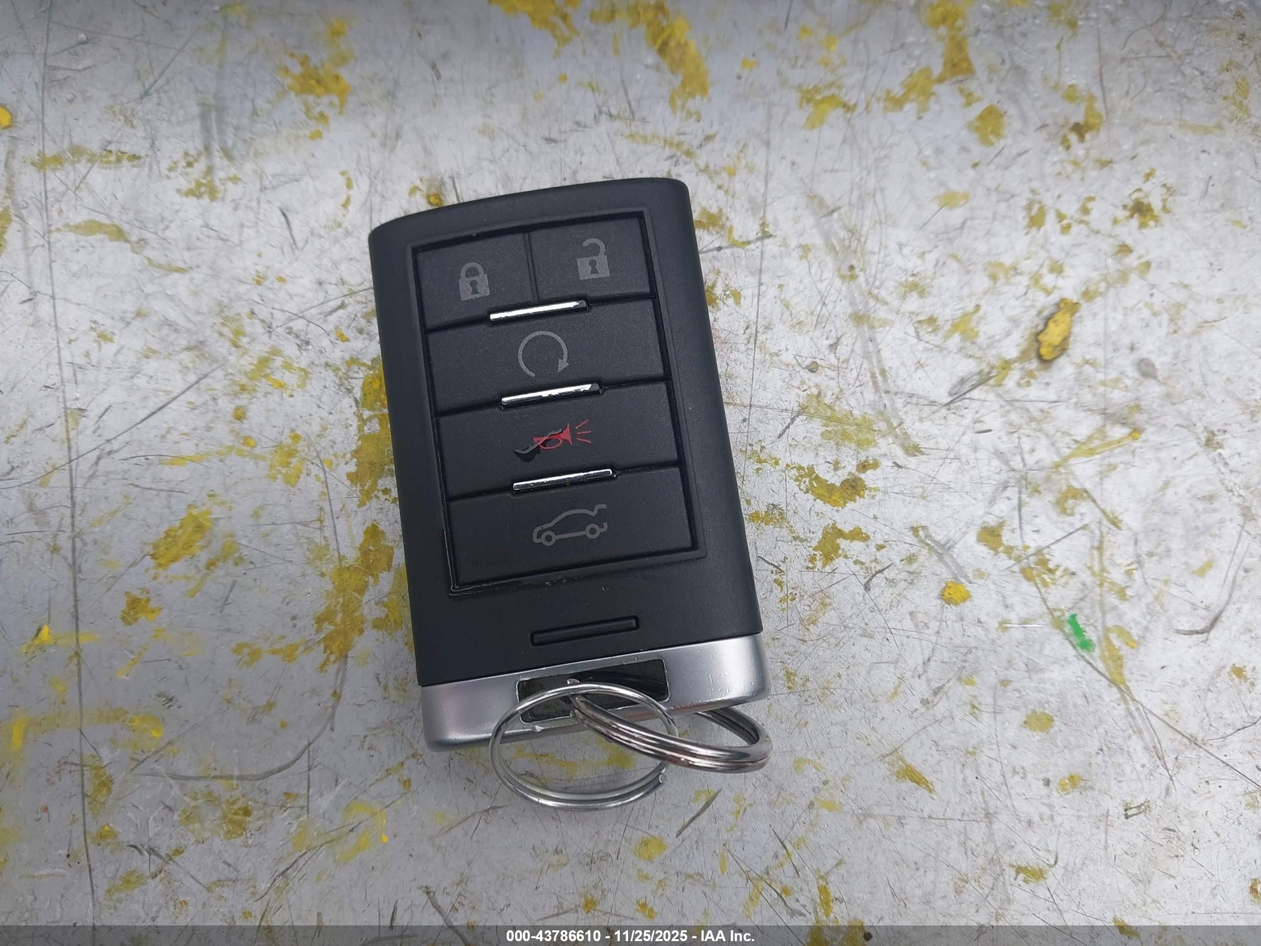 CADILLAC XTS image 11