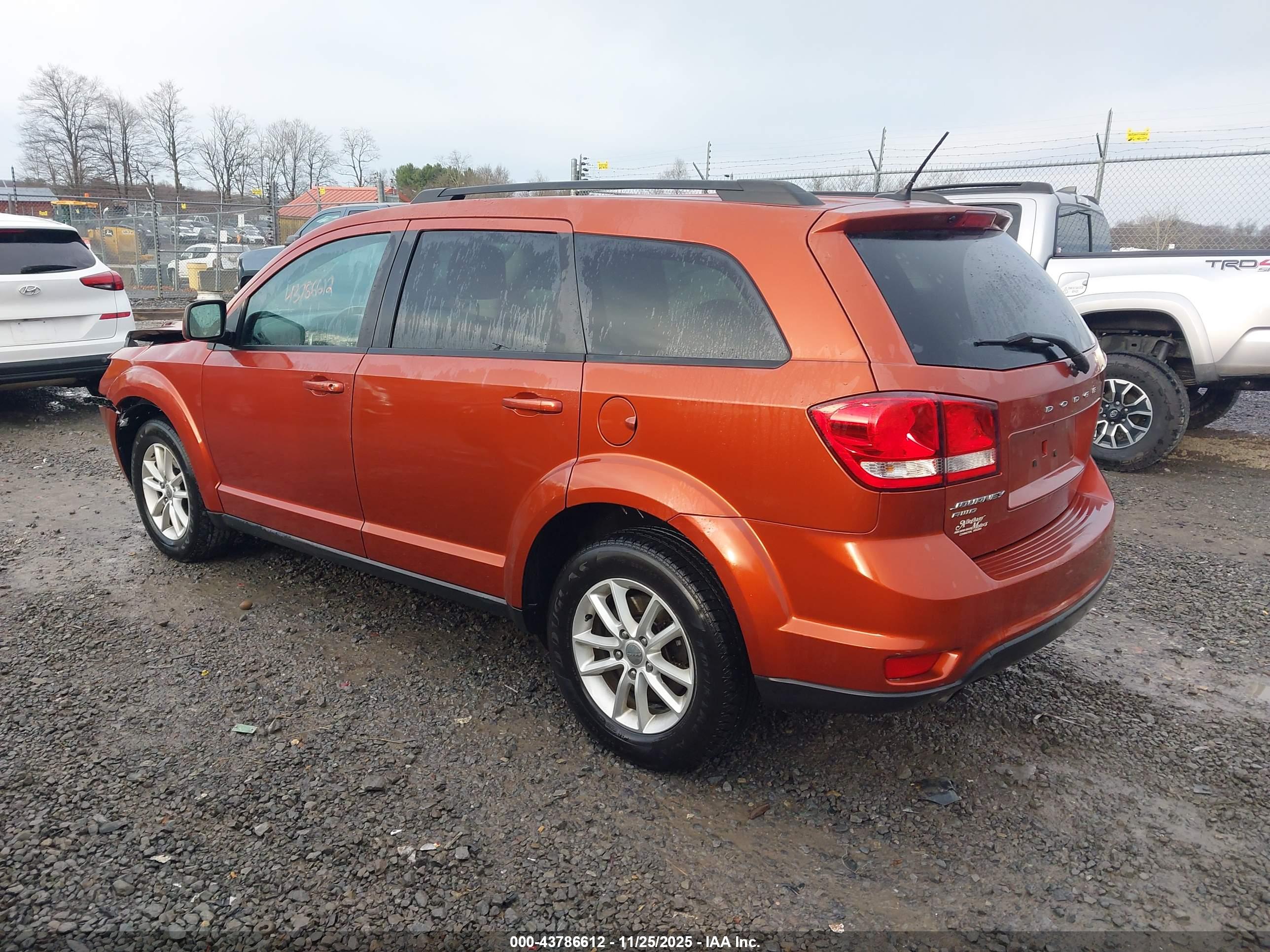 DODGE JOURNEY image 3