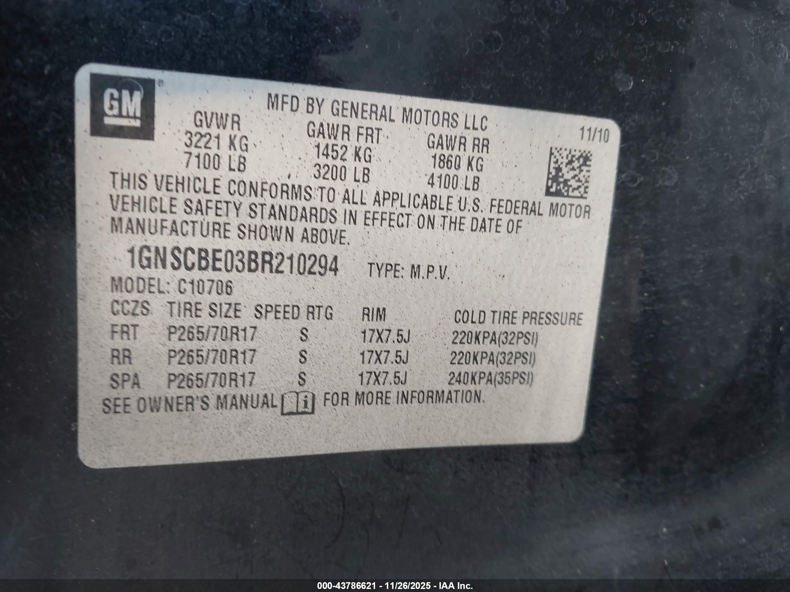 CHEVROLET TAHOE image 9