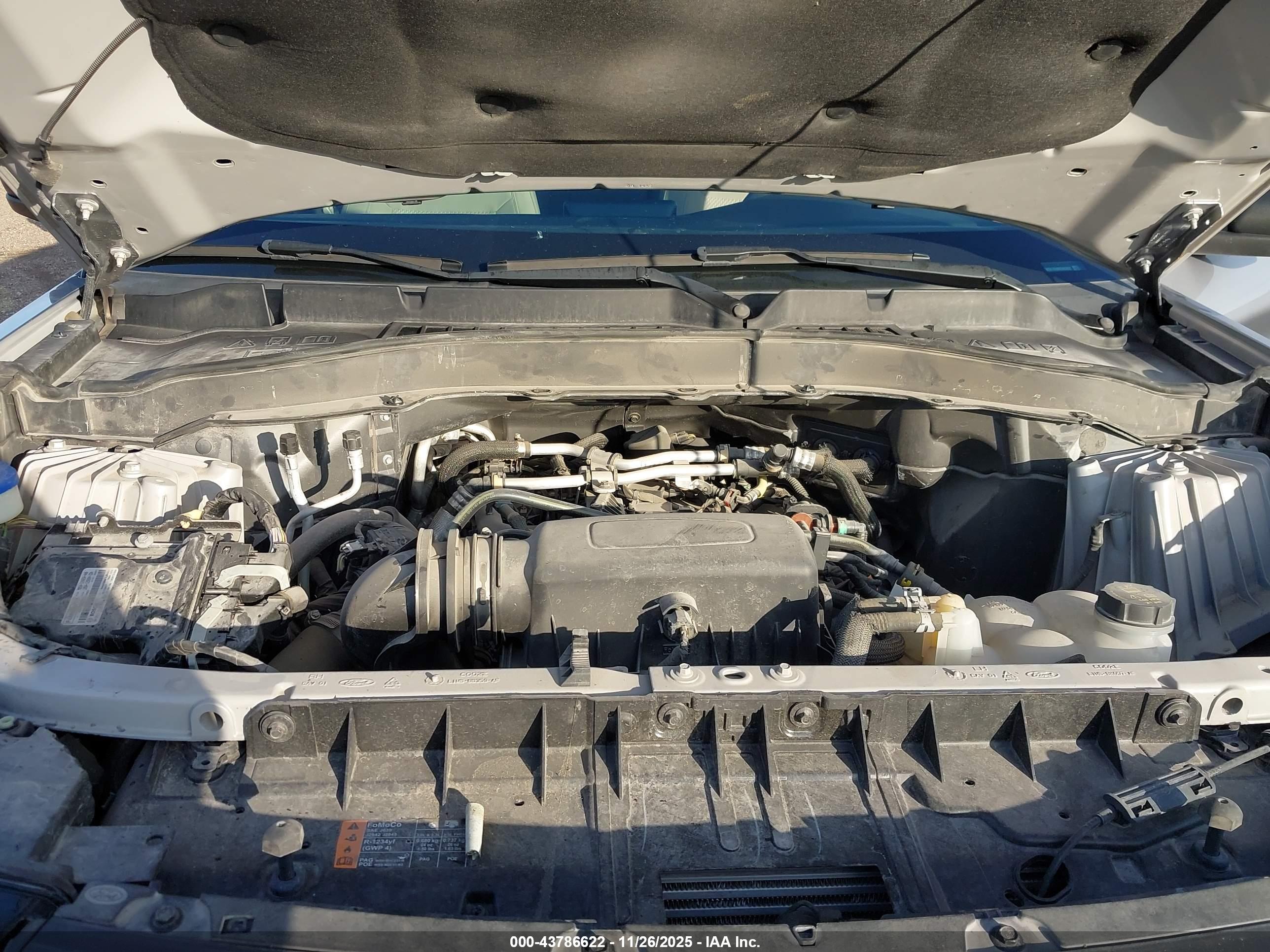 FORD EXPLORER image 10