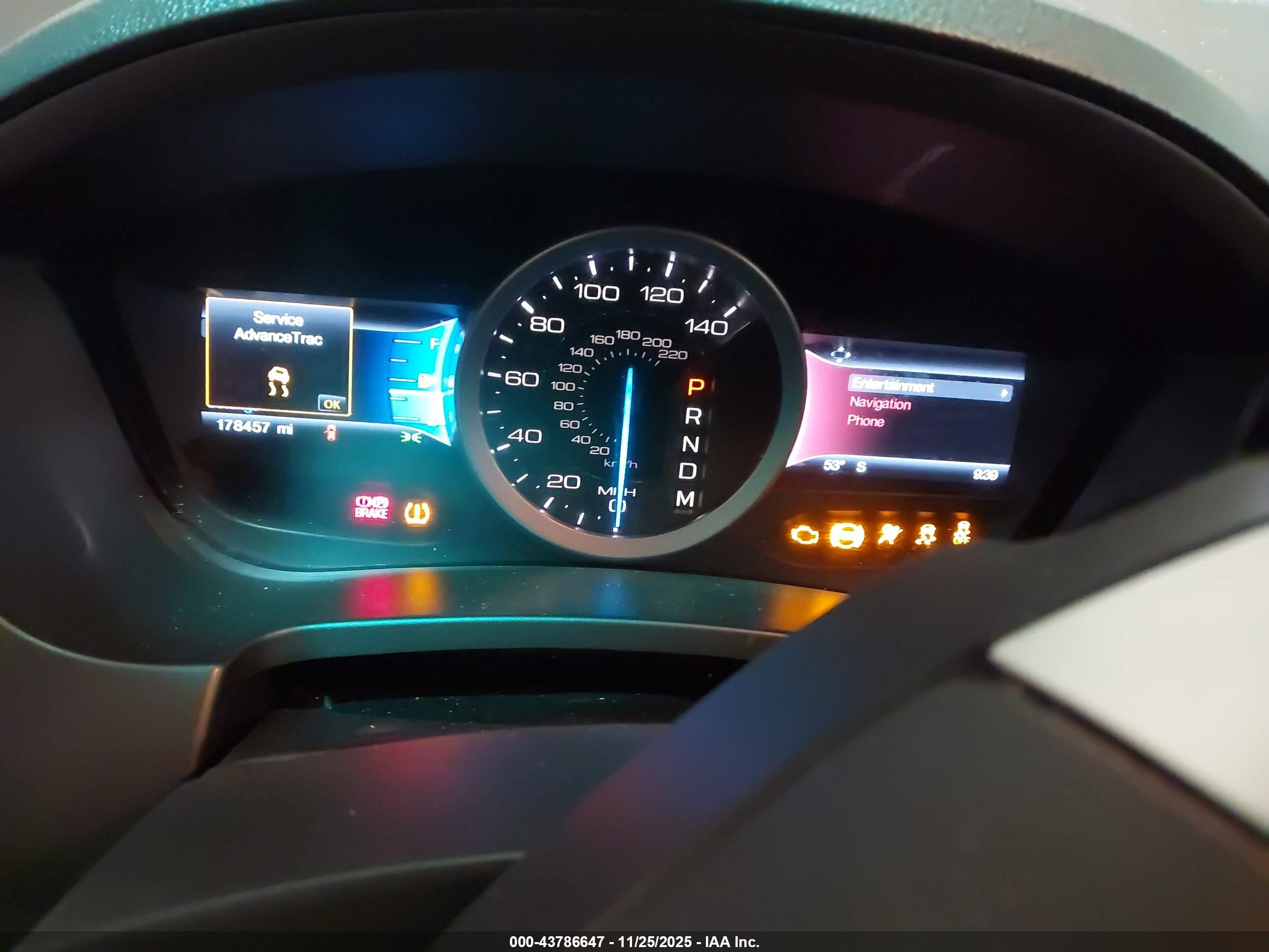 FORD EXPLORER image 7