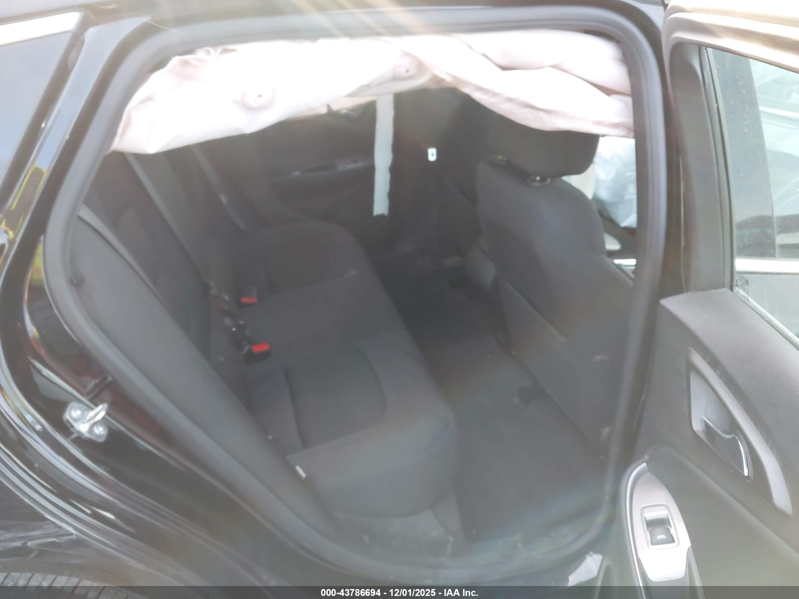 CHEVROLET MALIBU image 8