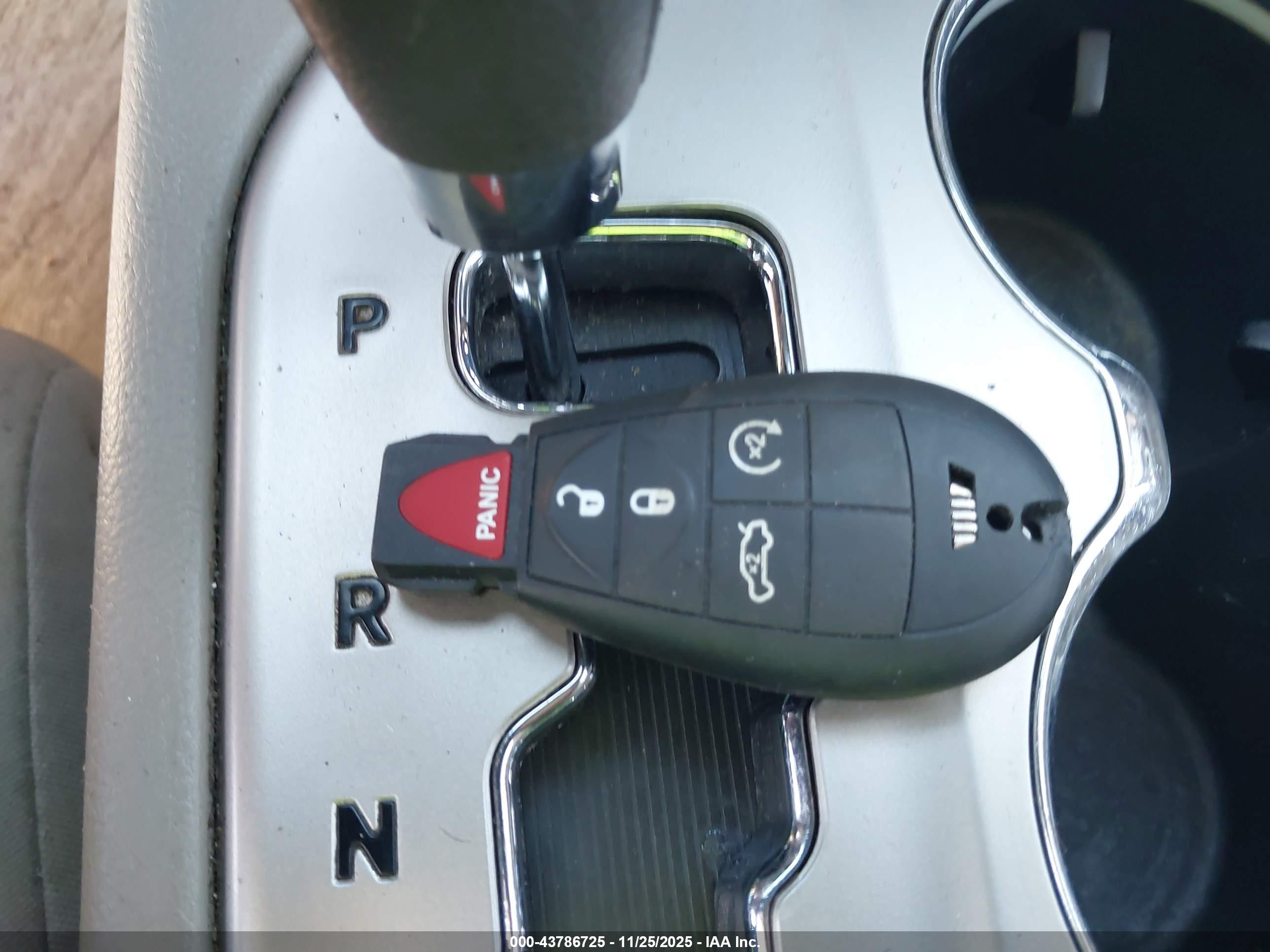 JEEP GRAND image 11