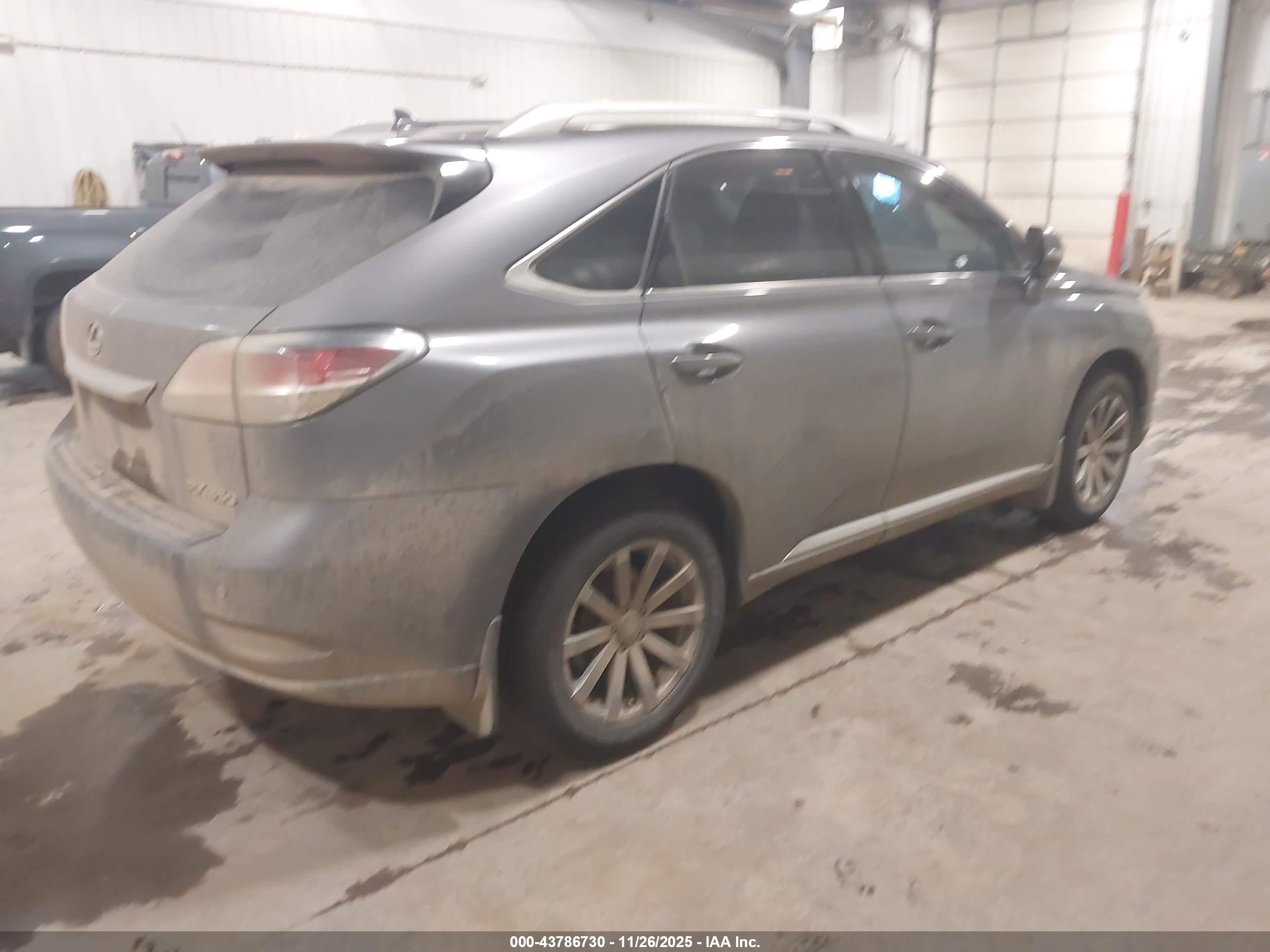 LEXUS RX image 4