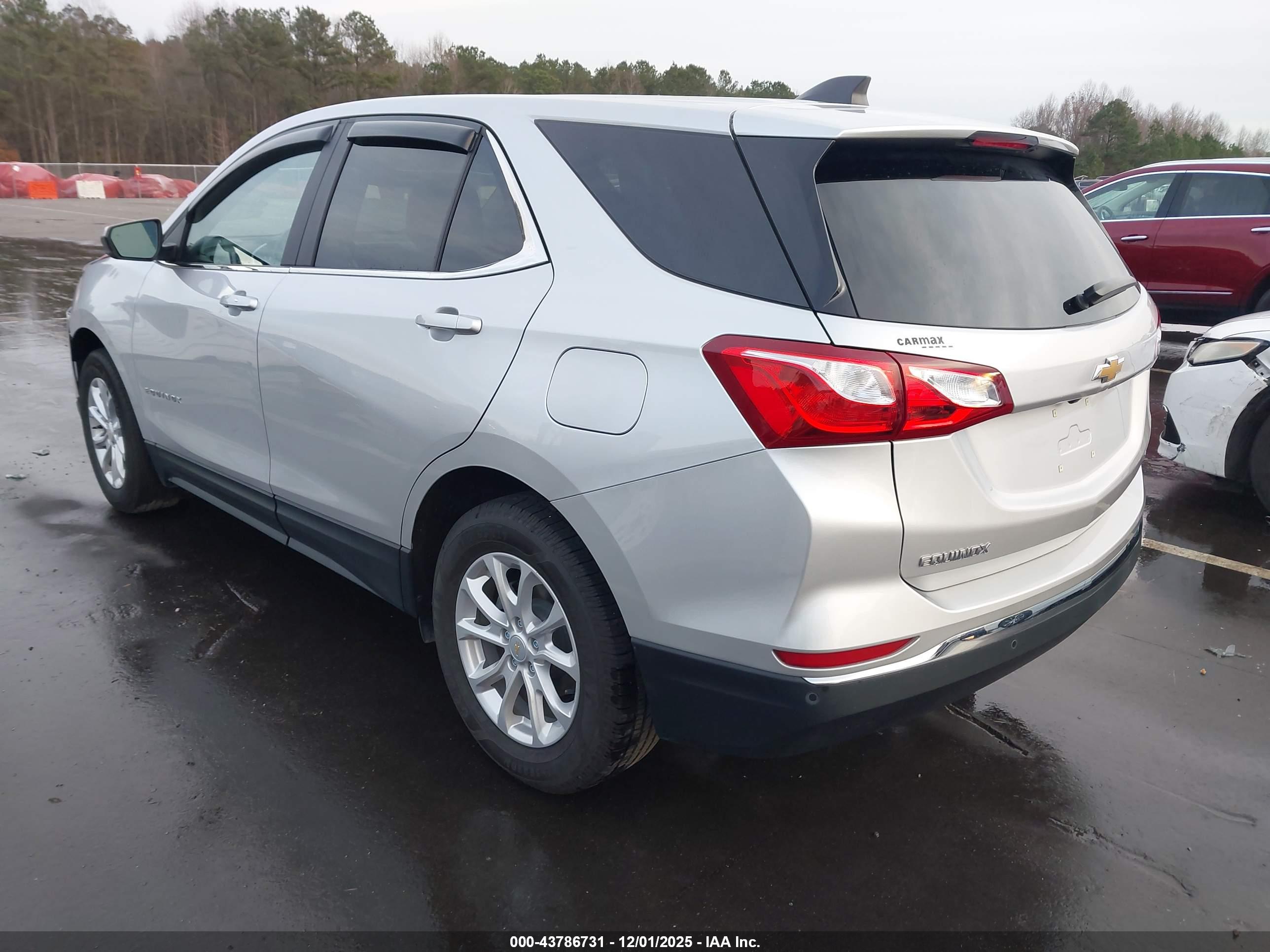 CHEVROLET EQUINOX image 3