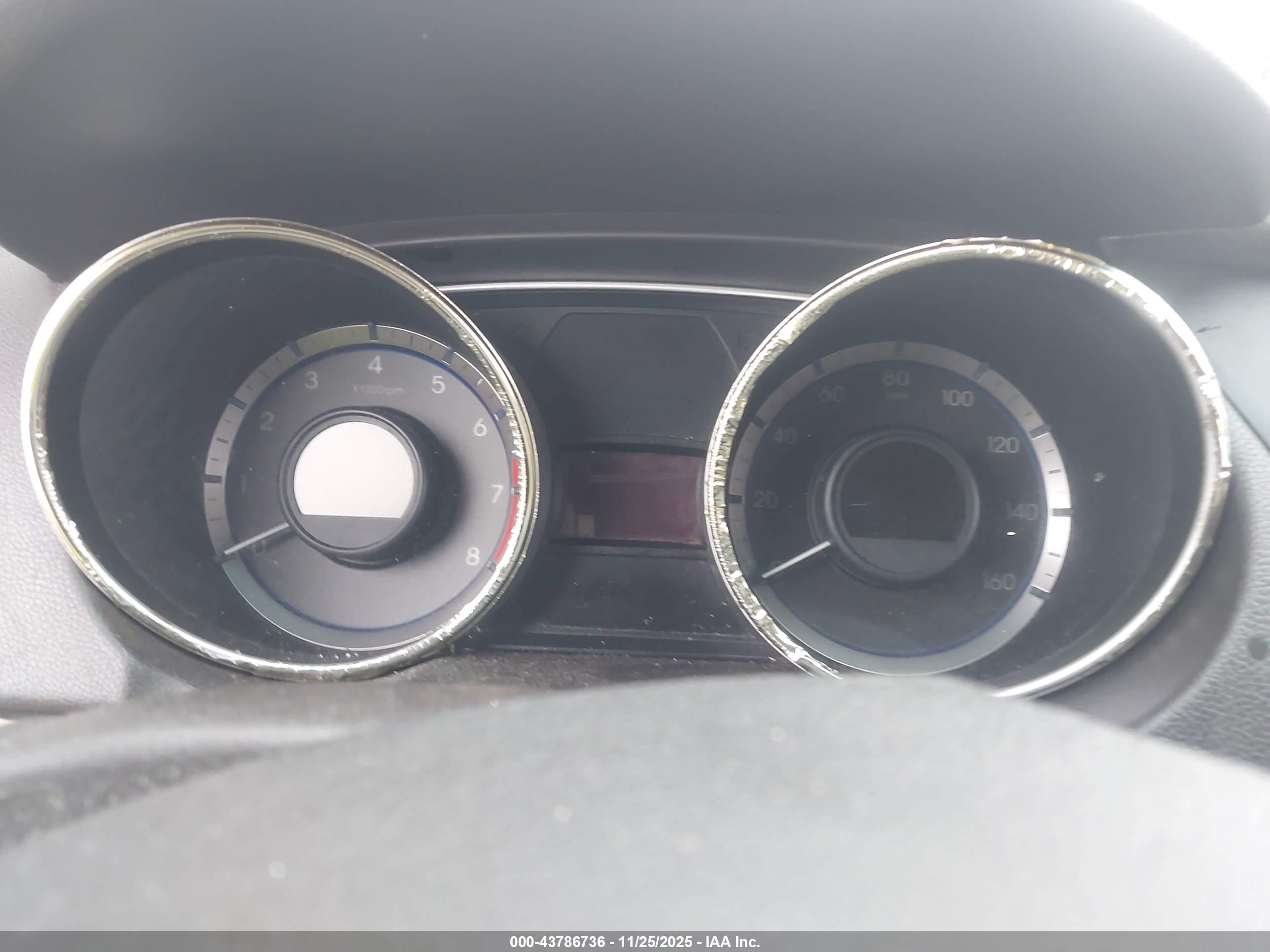 HYUNDAI SONATA image 7