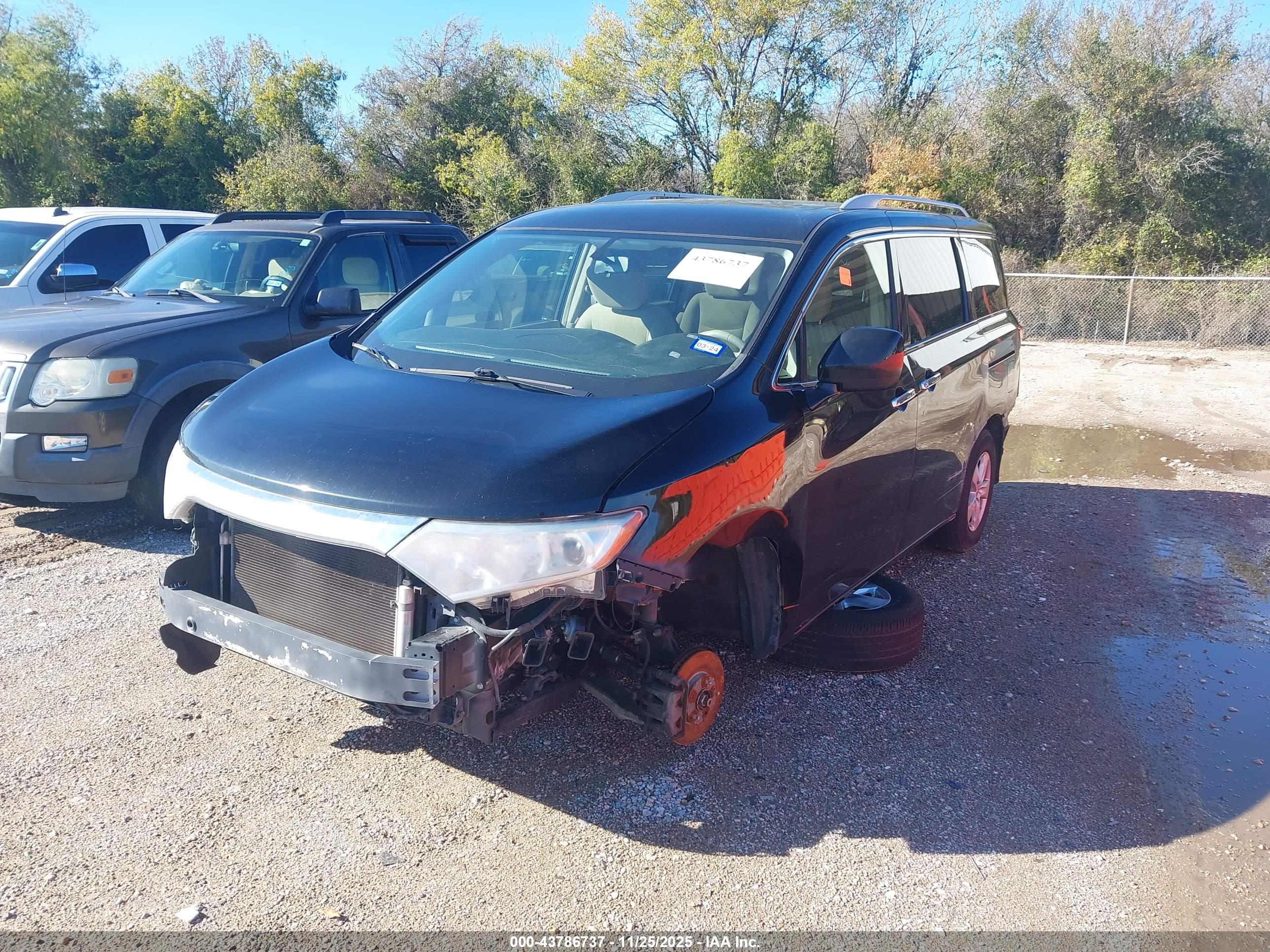 NISSAN QUEST image 2